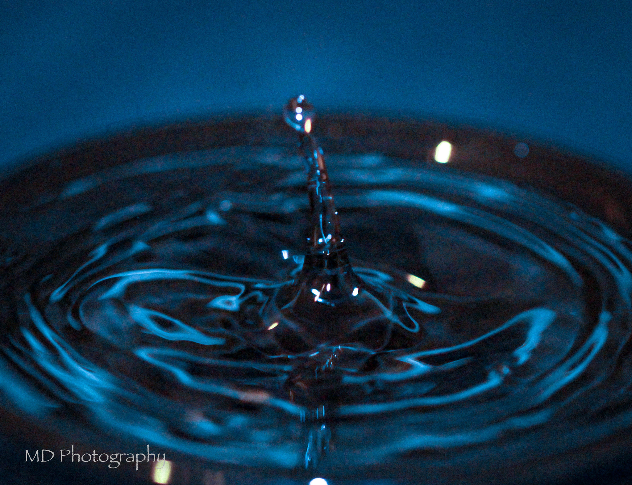 Canon EOS 100D (EOS Rebel SL1 / EOS Kiss X7) sample photo. Drops photography