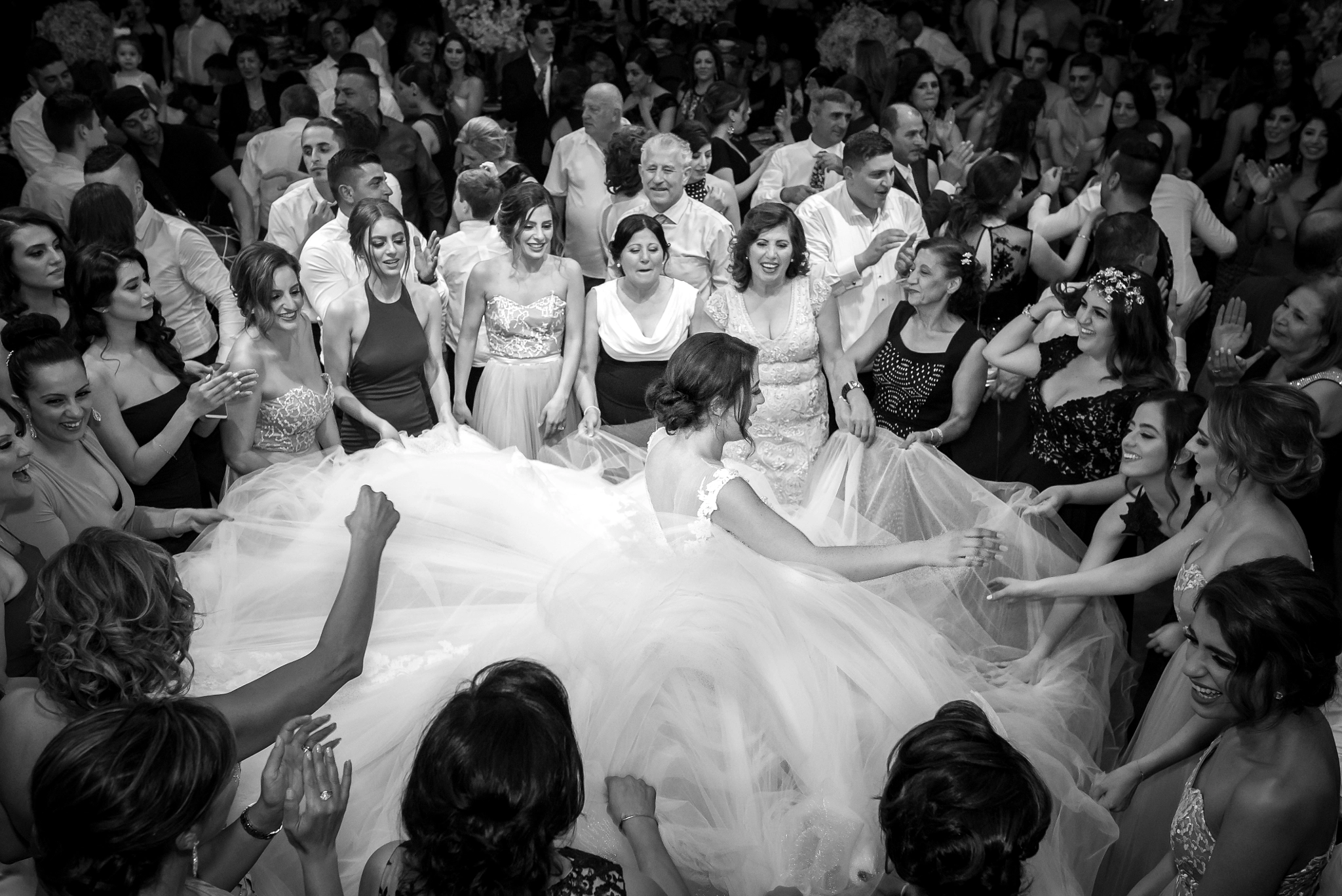 Sony a7S + Sigma 35mm F1.4 DG HSM Art sample photo. Wedding photography