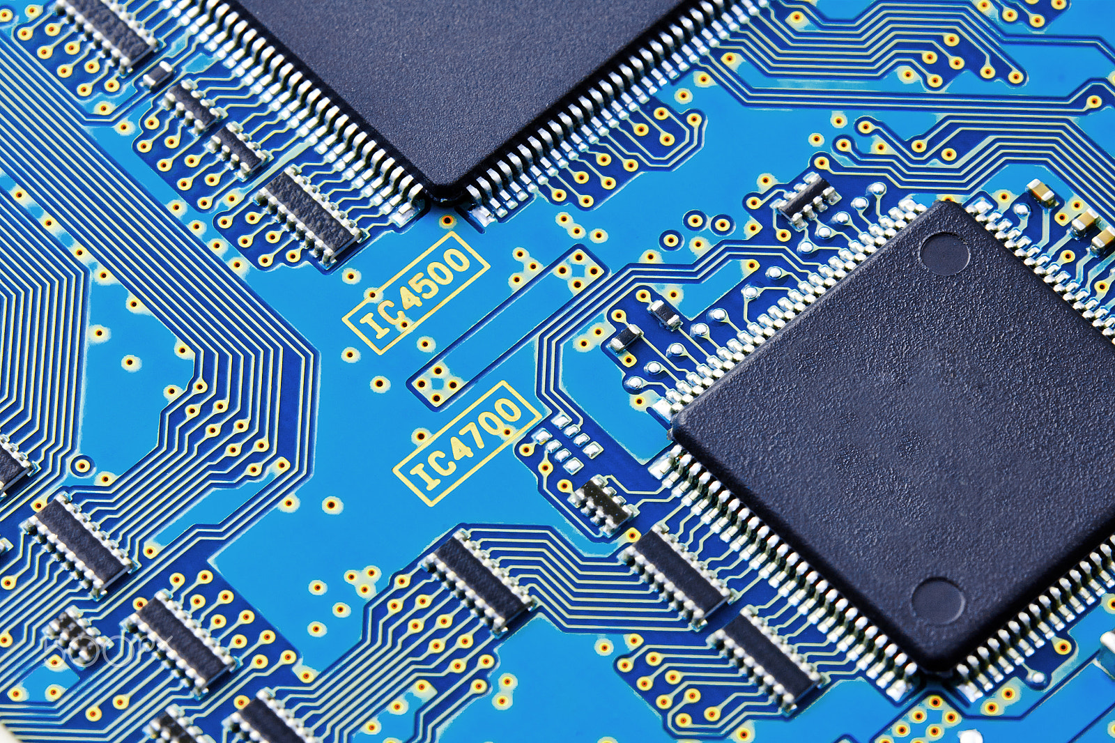 Canon EOS 40D + Canon EF 100mm F2.8 Macro USM sample photo. Electronic circuit board close up. photography