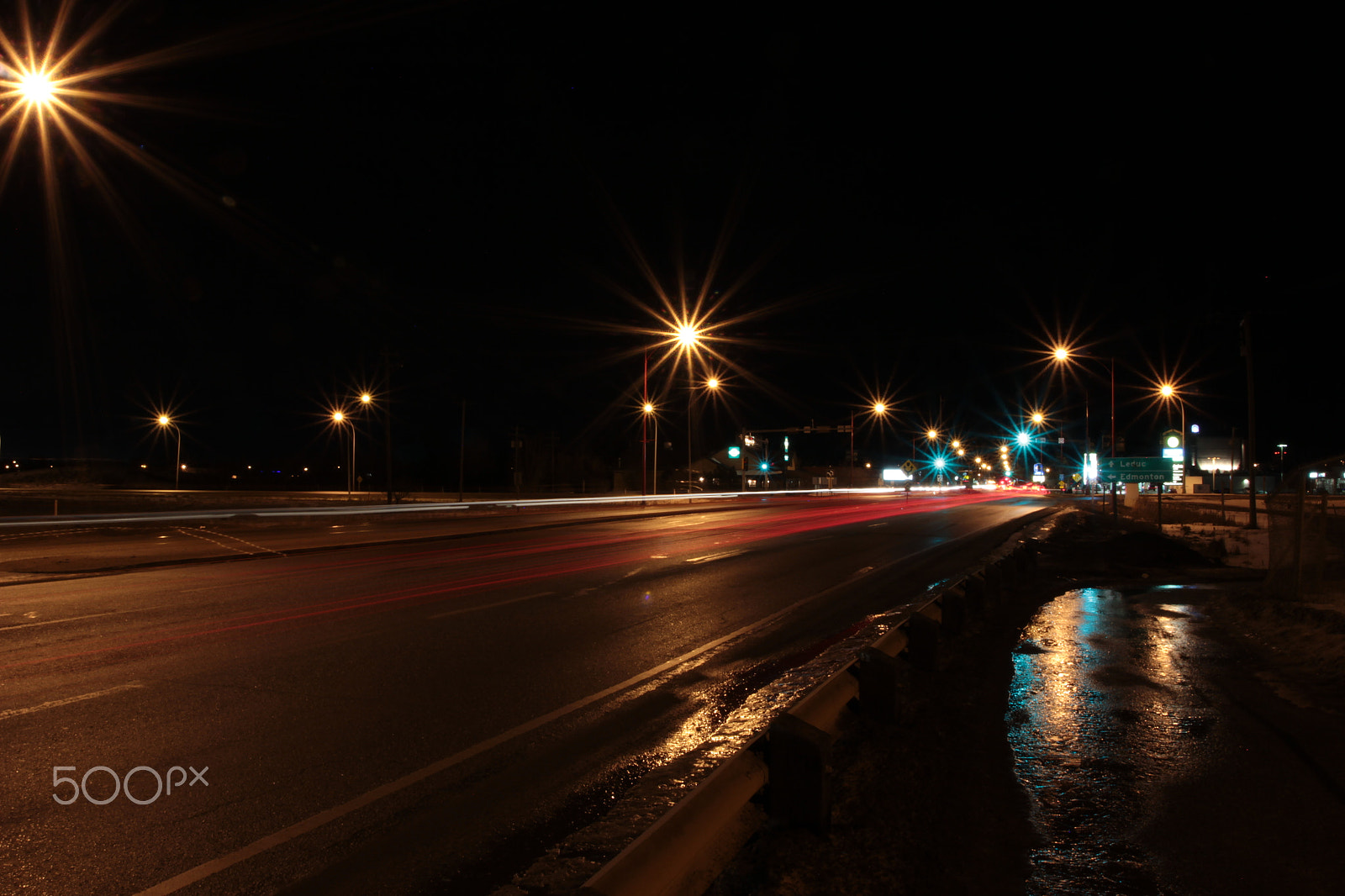 Sigma 17-70mm F2.8-4 DC Macro OS HSM sample photo. Leduc at night. photography