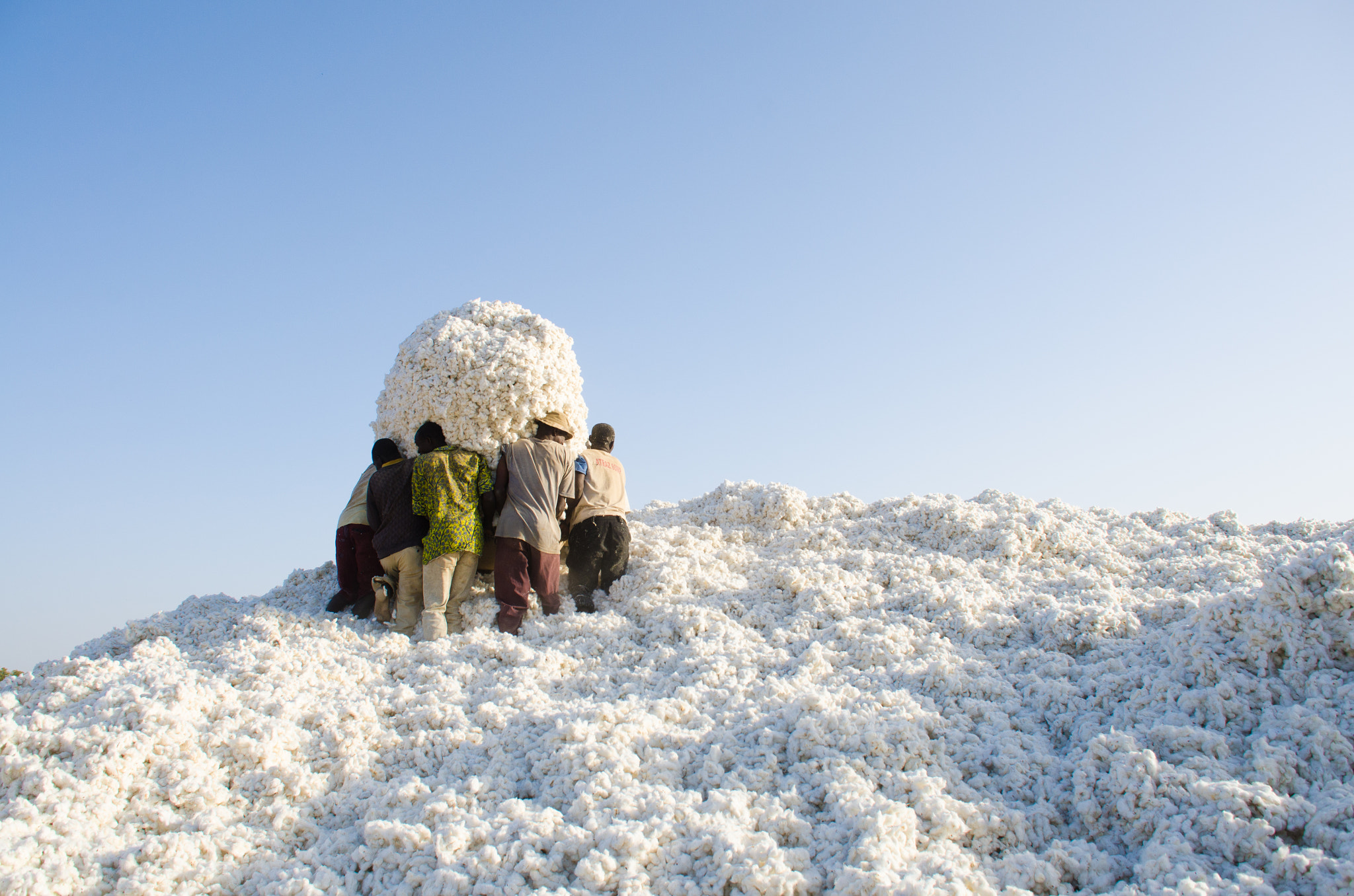 Sigma 18-50mm F2.8-4.5 DC OS HSM sample photo. Mountain of cotton photography