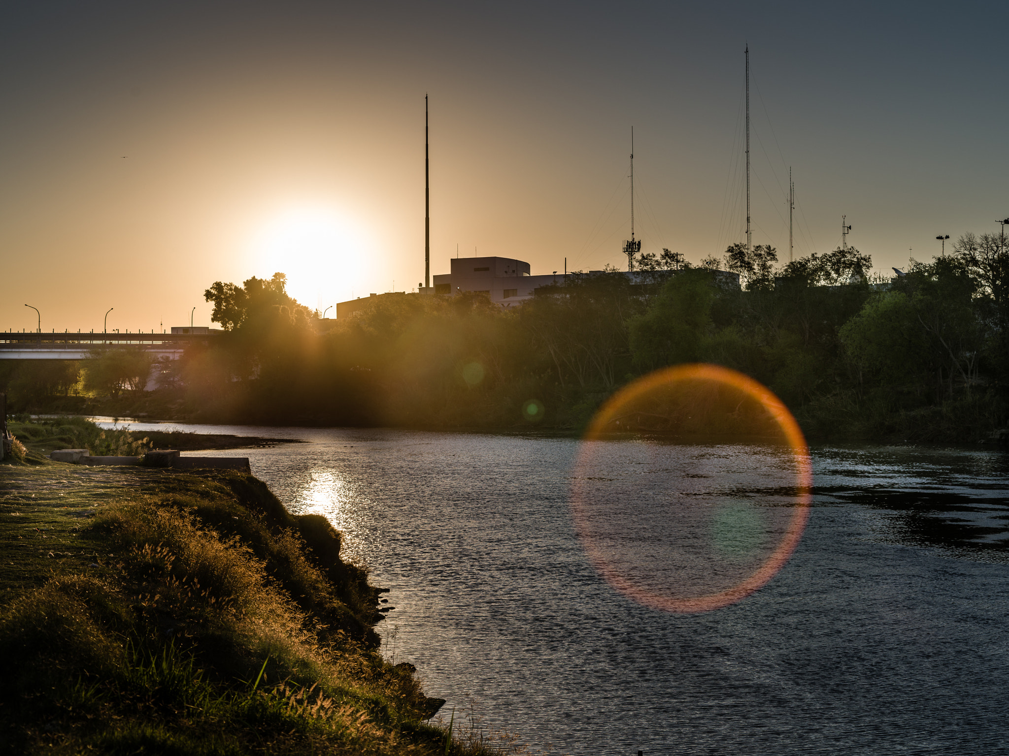 smc PENTAX-FA 645 80-160mm F4.5 sample photo. Nuevo laredo photography
