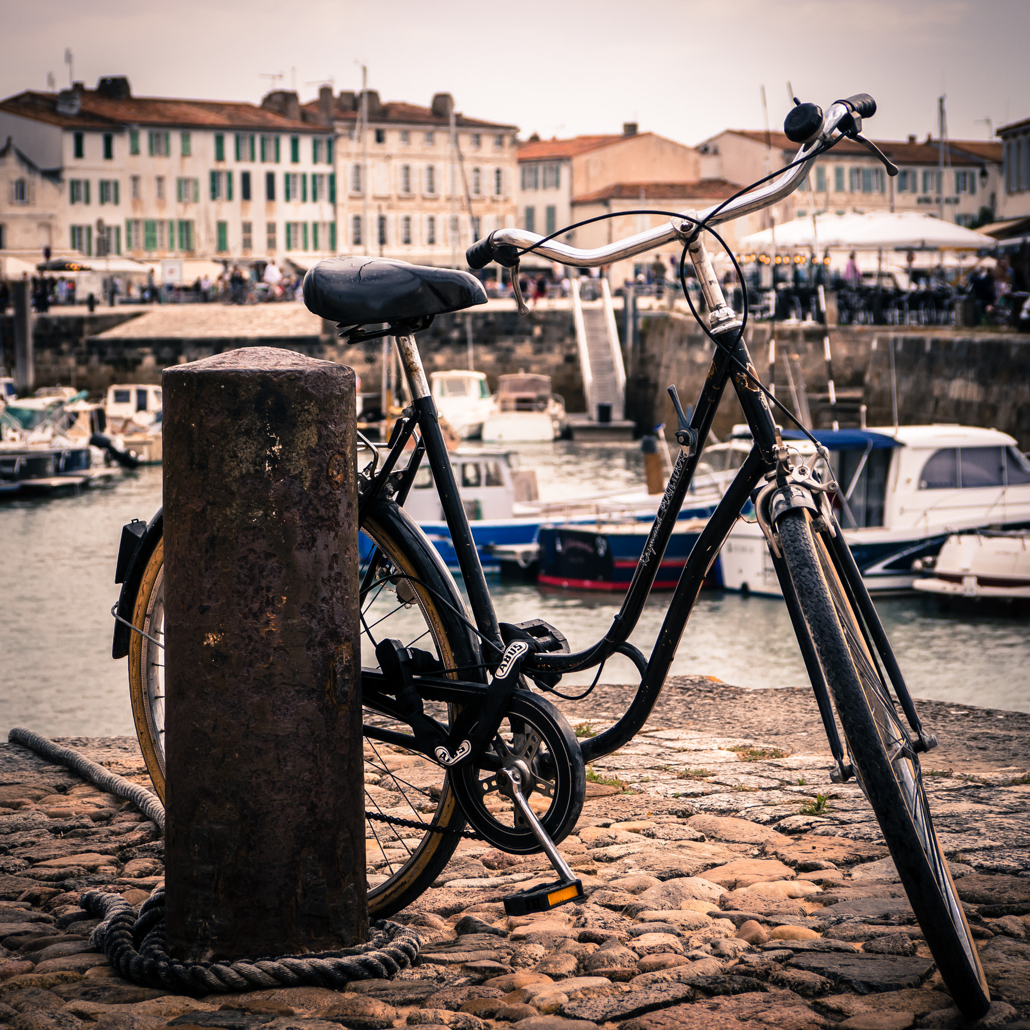 Panasonic Lumix DMC-G5 sample photo. A bicyclette photography