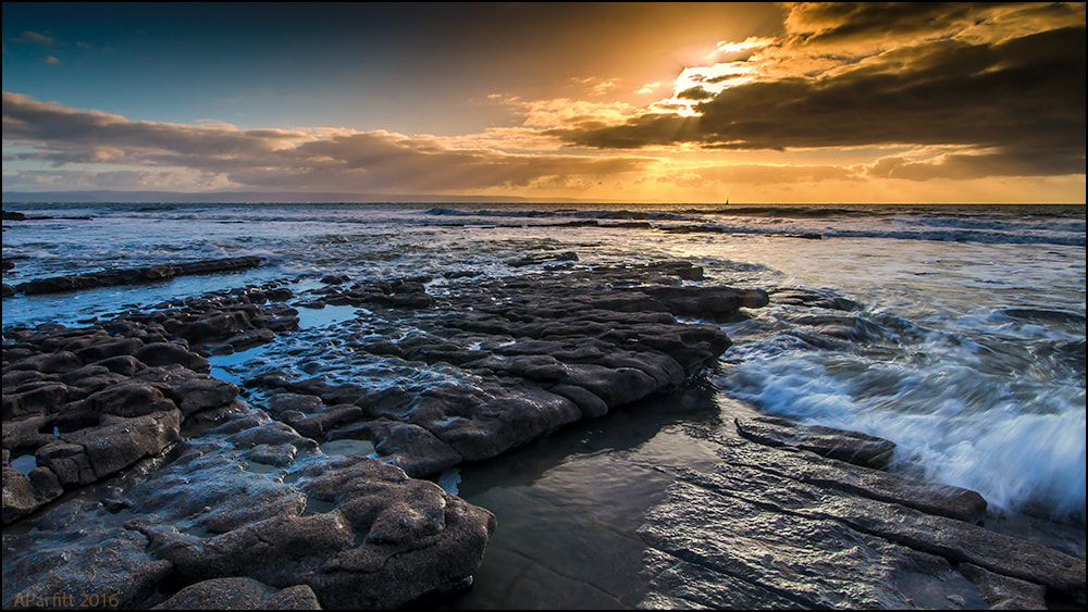 Sigma AF 10-20mm F4-5.6 EX DC sample photo. Welsh seascape photography