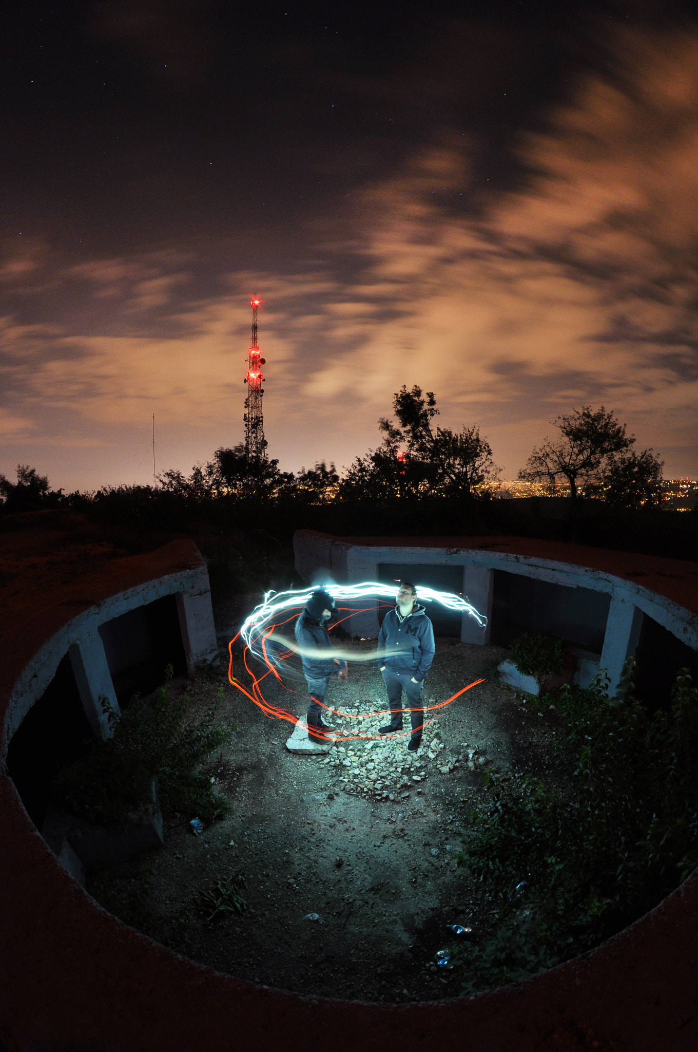 Nikon D90 + Samyang 8mm F3.5 Aspherical IF MC Fisheye sample photo. Teleportation photography