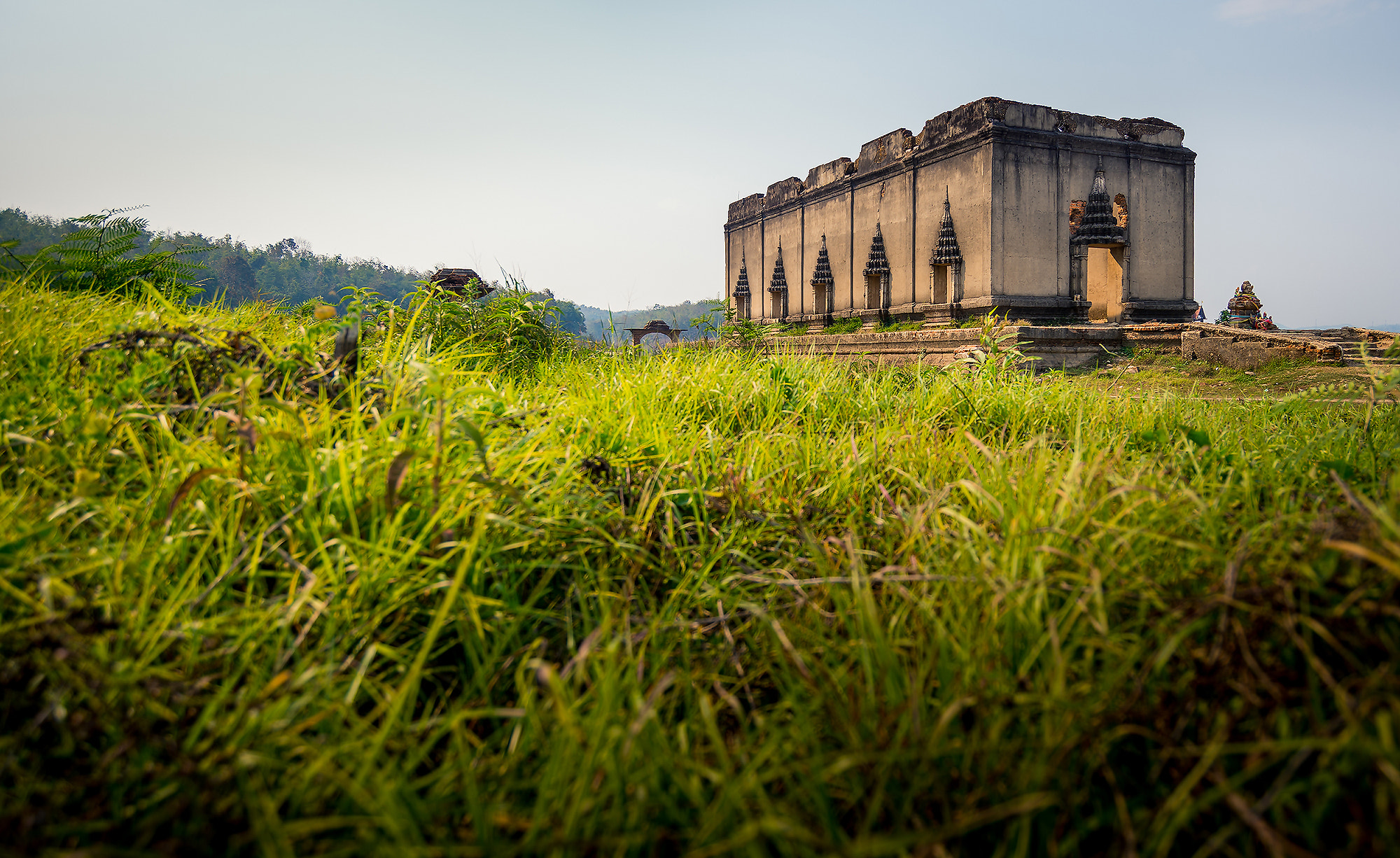 Nikon AF-S Nikkor 18-35mm F3.5-4.5G ED sample photo. Wangwiwekaram temple photography