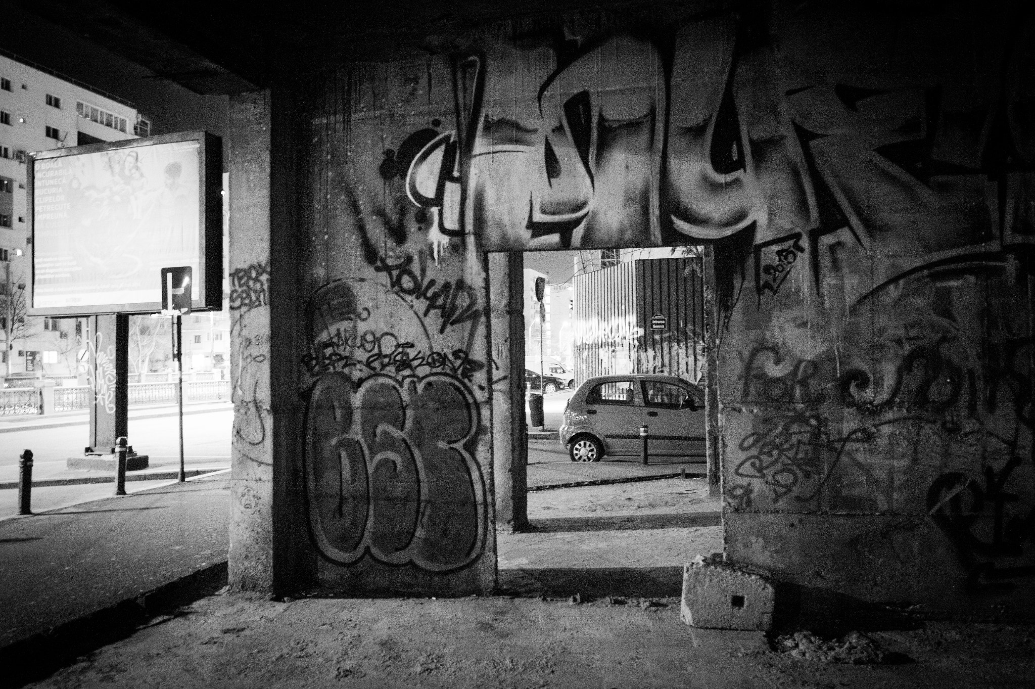Nikon AF-S Nikkor 18-35mm F3.5-4.5G ED sample photo. Abandoned construction photography