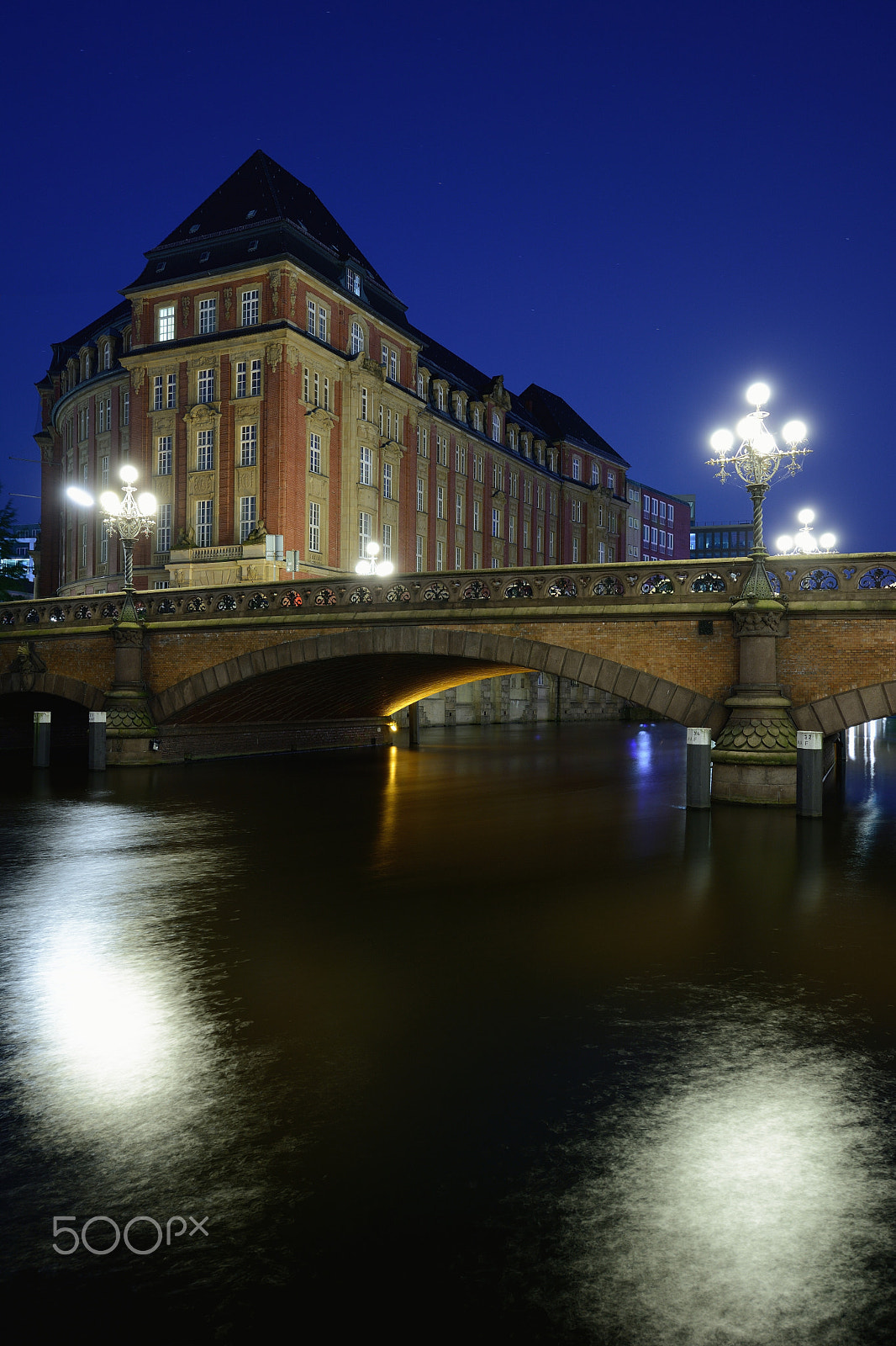 Sigma 12-24mm F4.5-5.6 II DG HSM sample photo. Hamburg photography