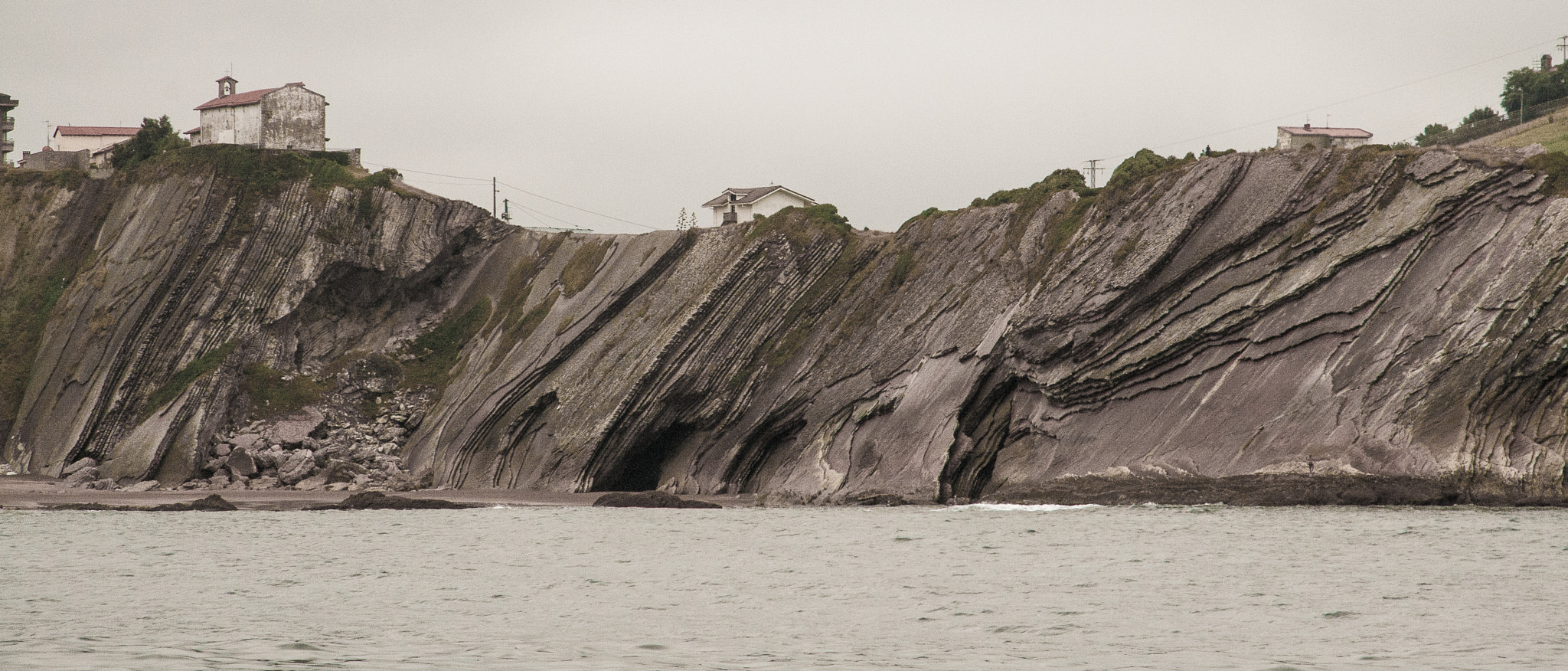 Canon EOS 400D (EOS Digital Rebel XTi / EOS Kiss Digital X) sample photo. Flyscheando por zumaia ii photography