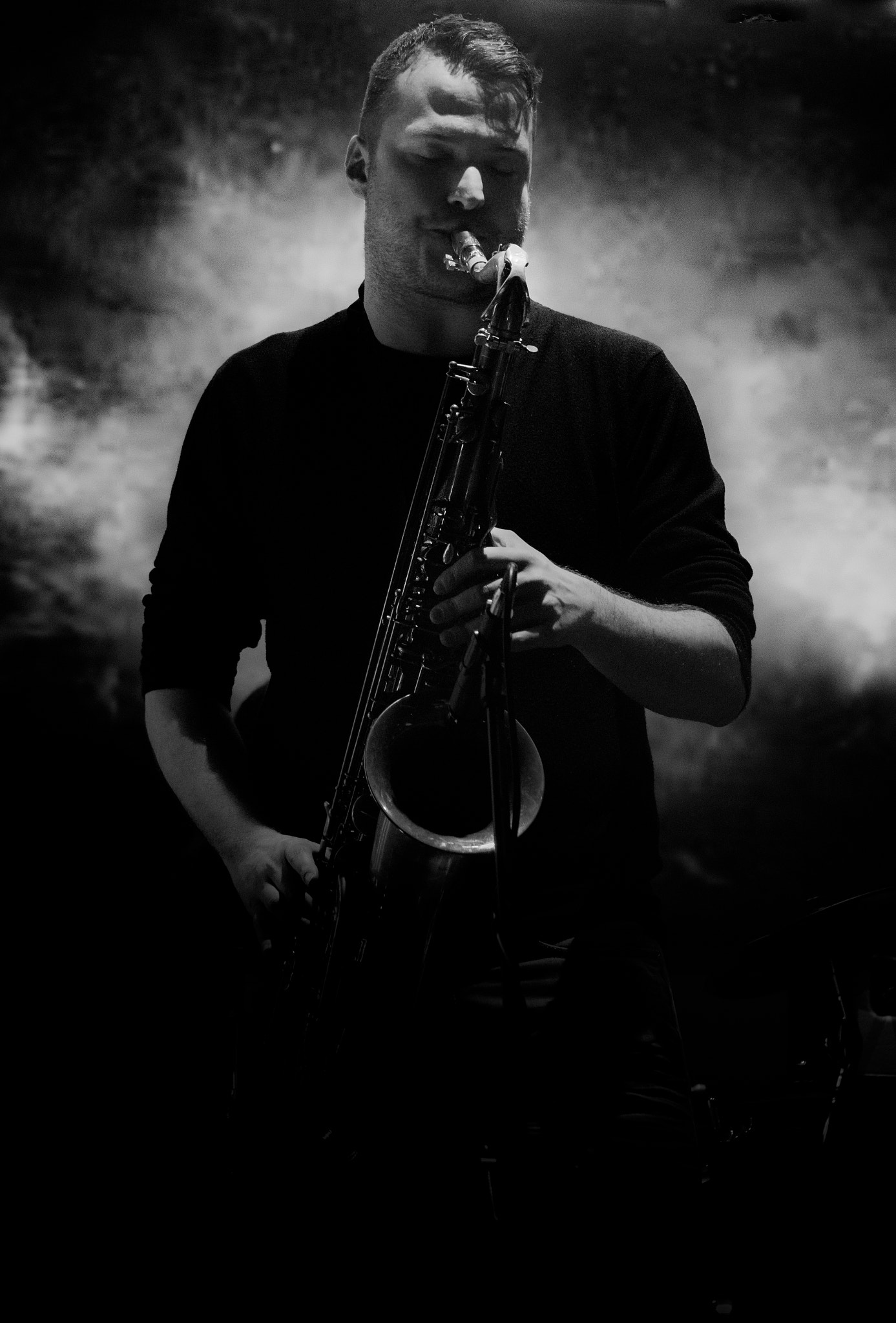 Tamron 18-270mm F3.5-6.3 Di II PZD sample photo. Sax live vibrations photography