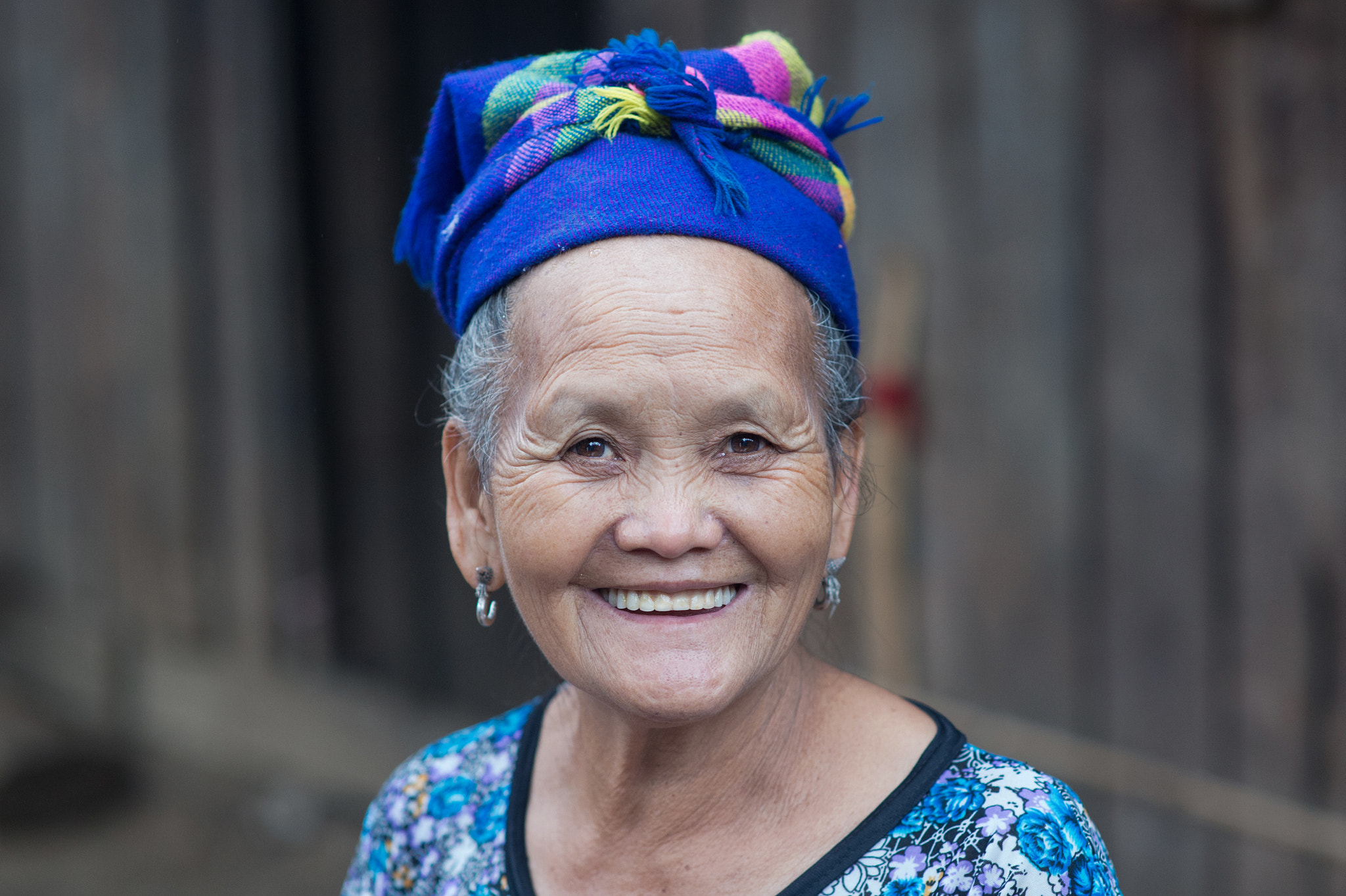 Nikon D4 + Sigma 85mm F1.4 EX DG HSM sample photo. Village lady laos photography