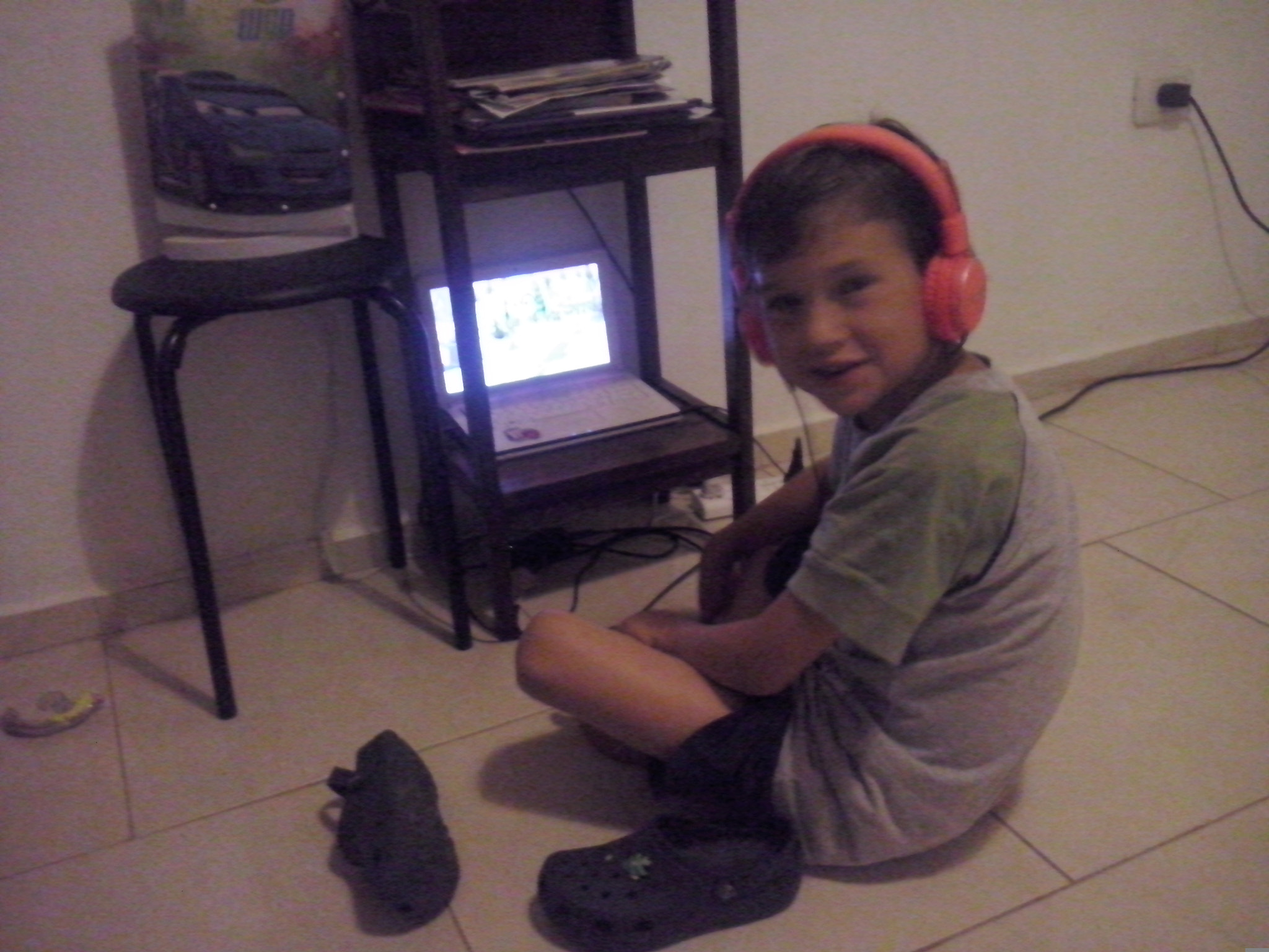LG OPTIMUS L5 II sample photo. Isaias mix photography