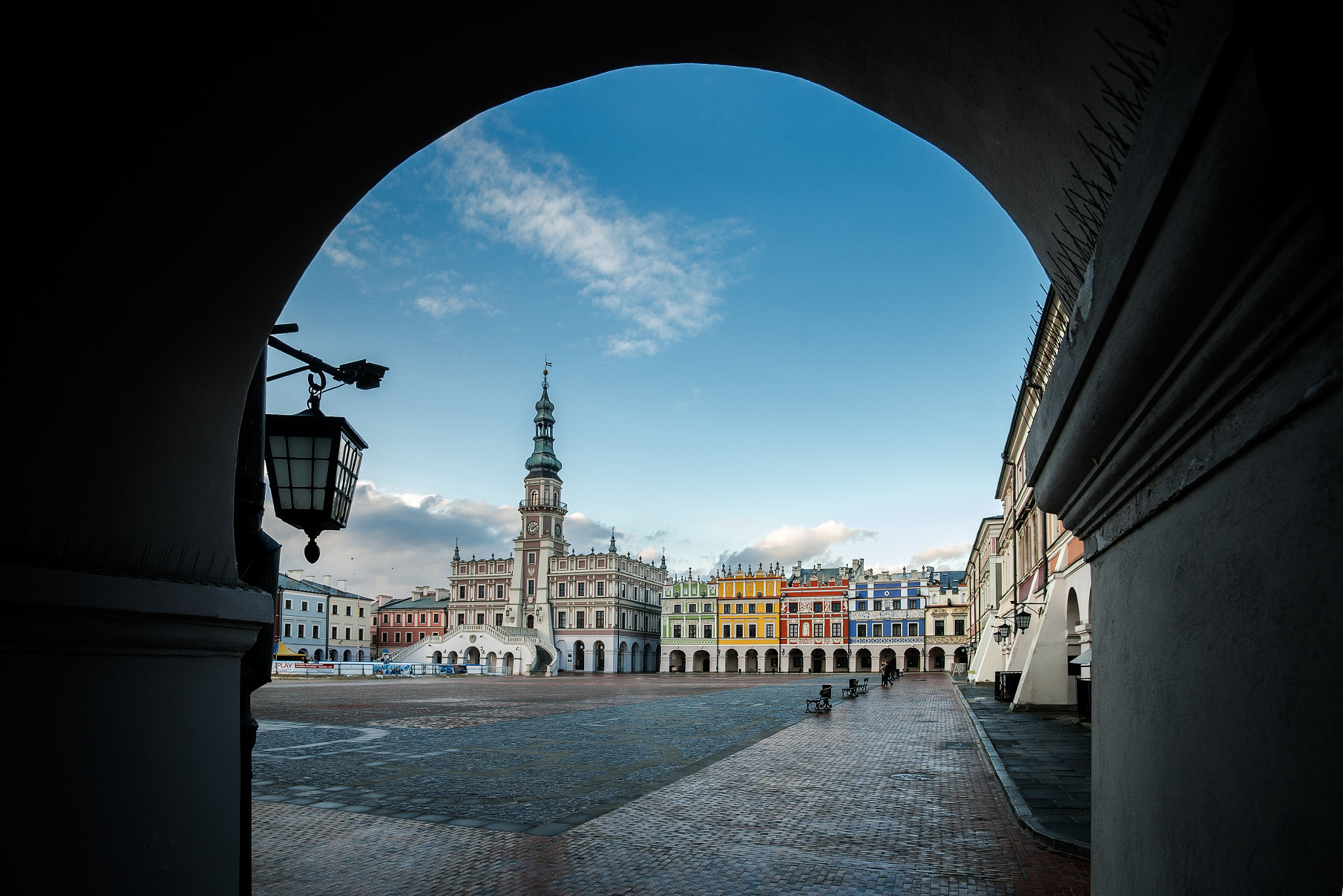 Sony a99 II + Minolta AF 17-35mm F2.8-4 (D) sample photo. Rynek wielki w zamościu photography