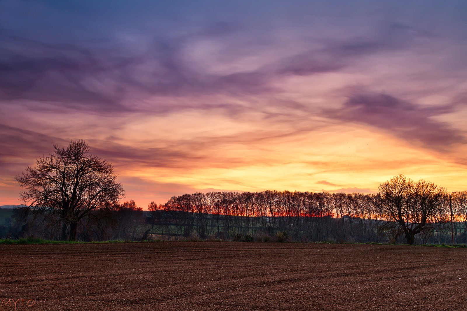 Canon EOS 7D + Canon EF 17-35mm f/2.8L sample photo. Unforgettable moments photography