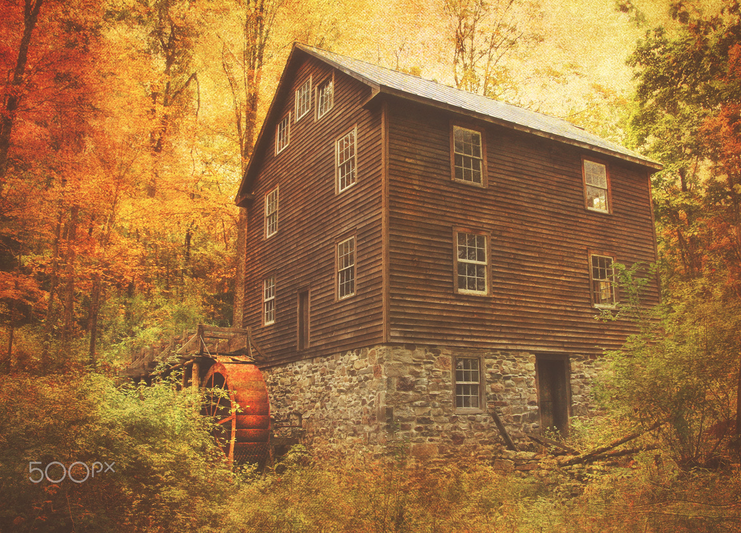 Canon EOS 40D + Sigma 18-50mm f/2.8 Macro sample photo. Autumn at millbrook - the grist mill photography