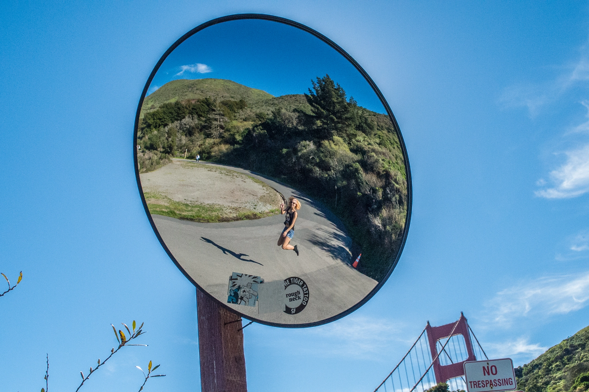 Nikon D4S sample photo. Mirror shot photography