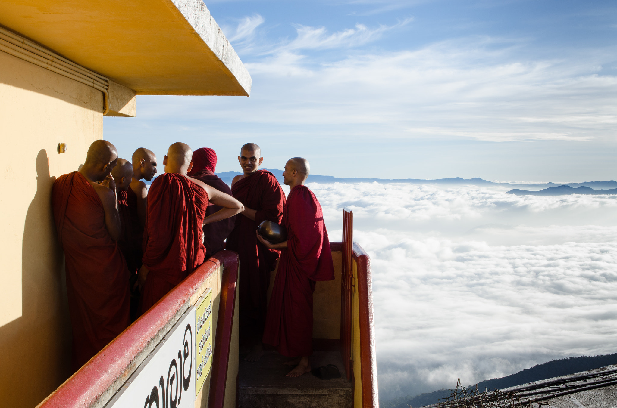 Nikon D7000 + Nikon AF-S Nikkor 28mm F1.8G sample photo. Above the clouds photography