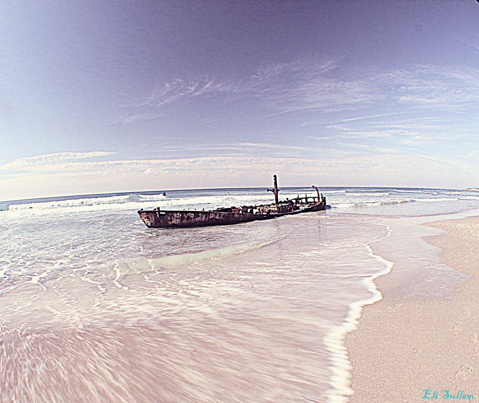 Canon EF 28-105mm f/3.5-4.5 USM sample photo. Lost ship photography