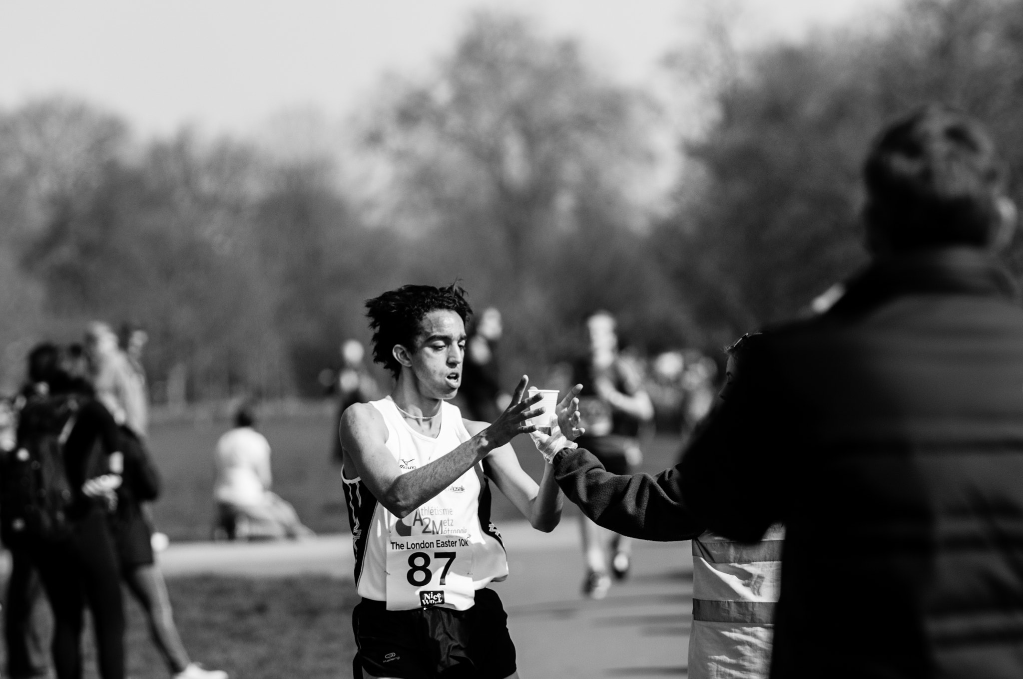 AF DC-Nikkor 135mm f/2D sample photo. Thirst photography