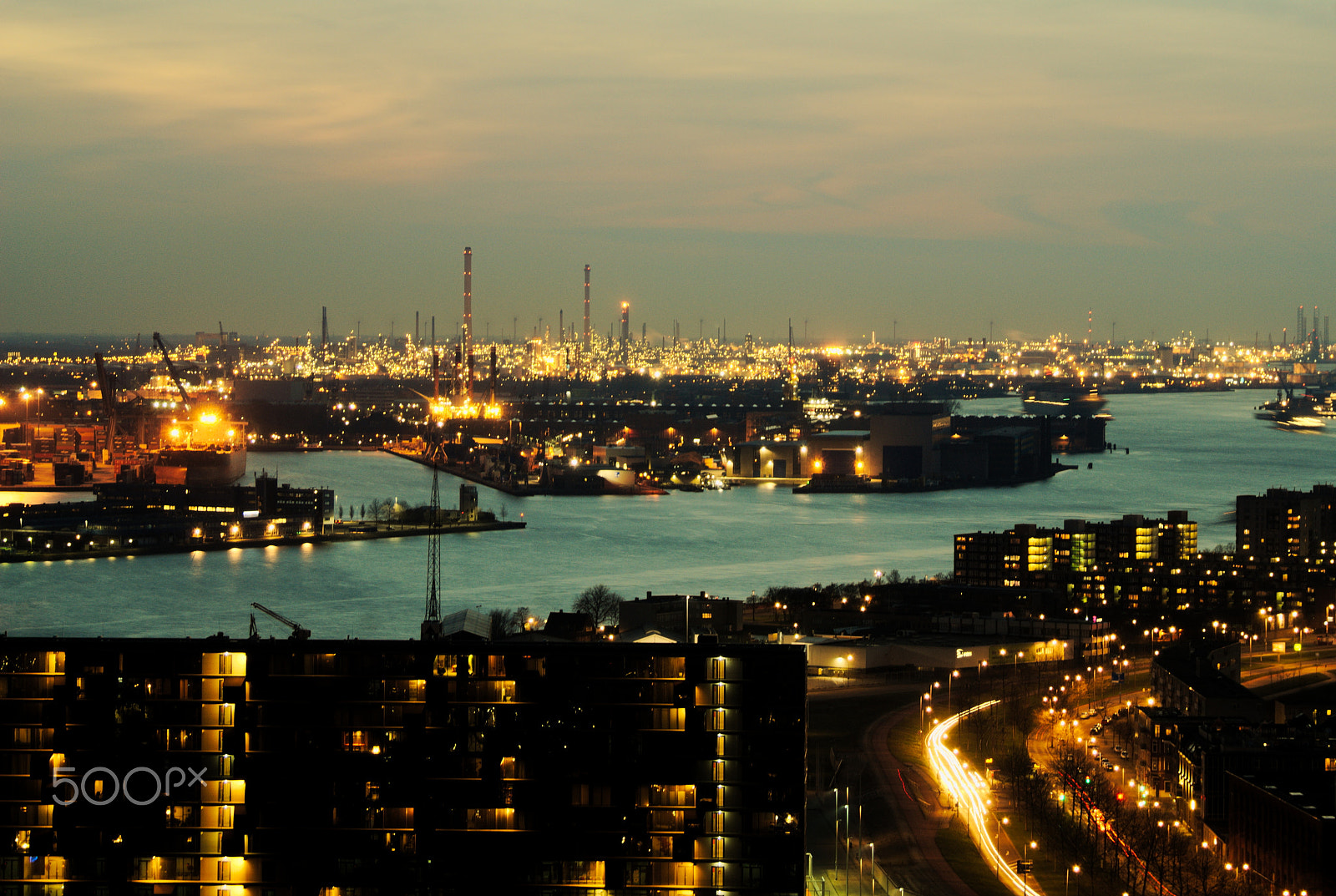 Minolta AF 28-80mm F3.5-5.6 (D) sample photo. Rotterdam photography