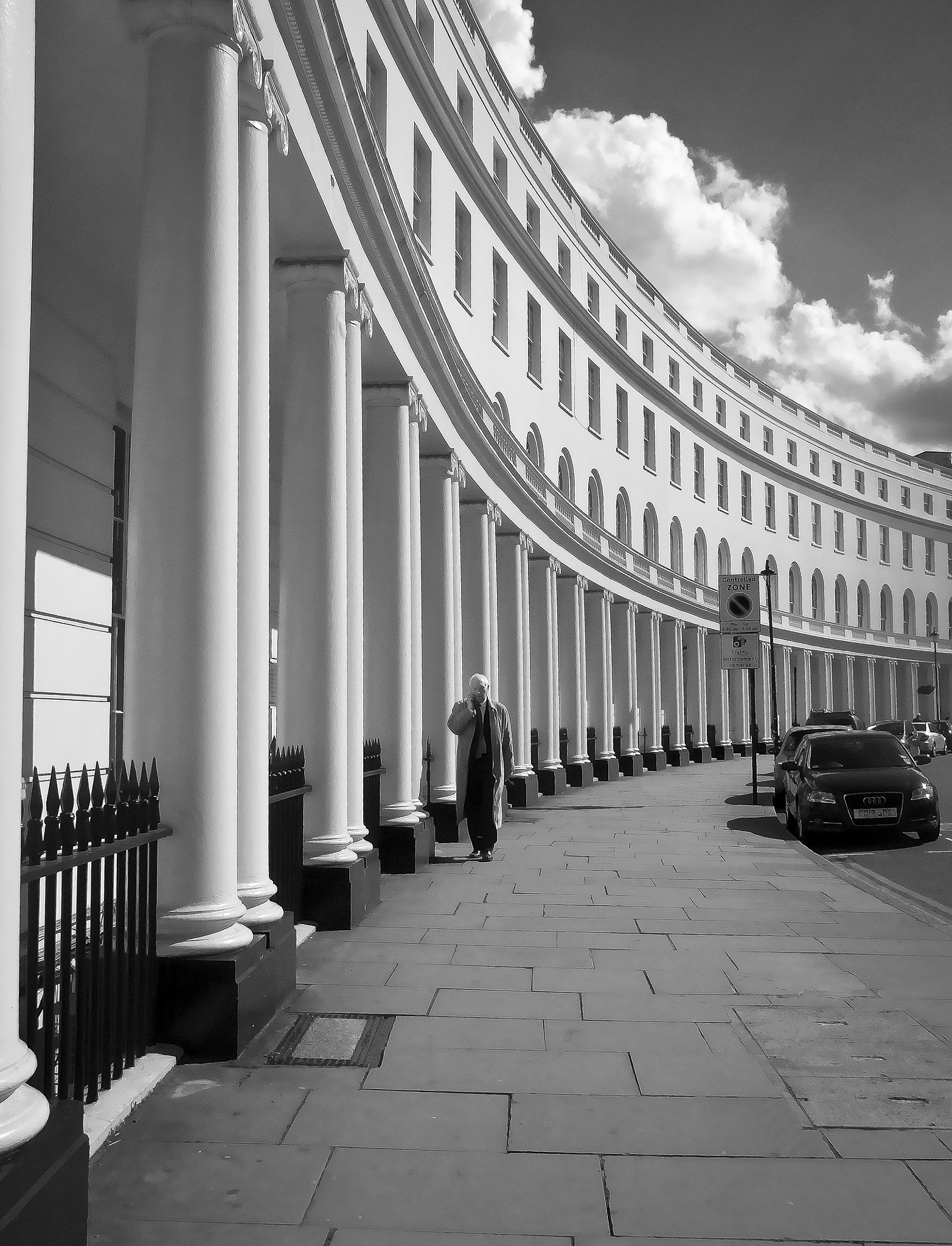 Ricoh CX1 sample photo. London photography