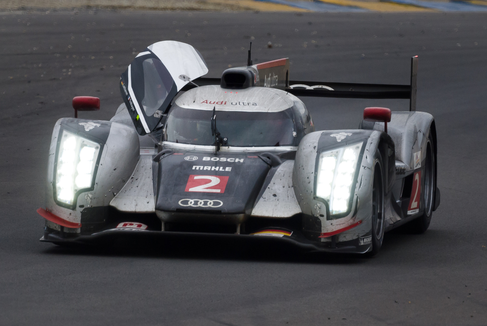 Sony Alpha DSLR-A300 + Sony 500mm F8 Reflex sample photo. Audi sport team joest audi r18 tdi lmp1 photography