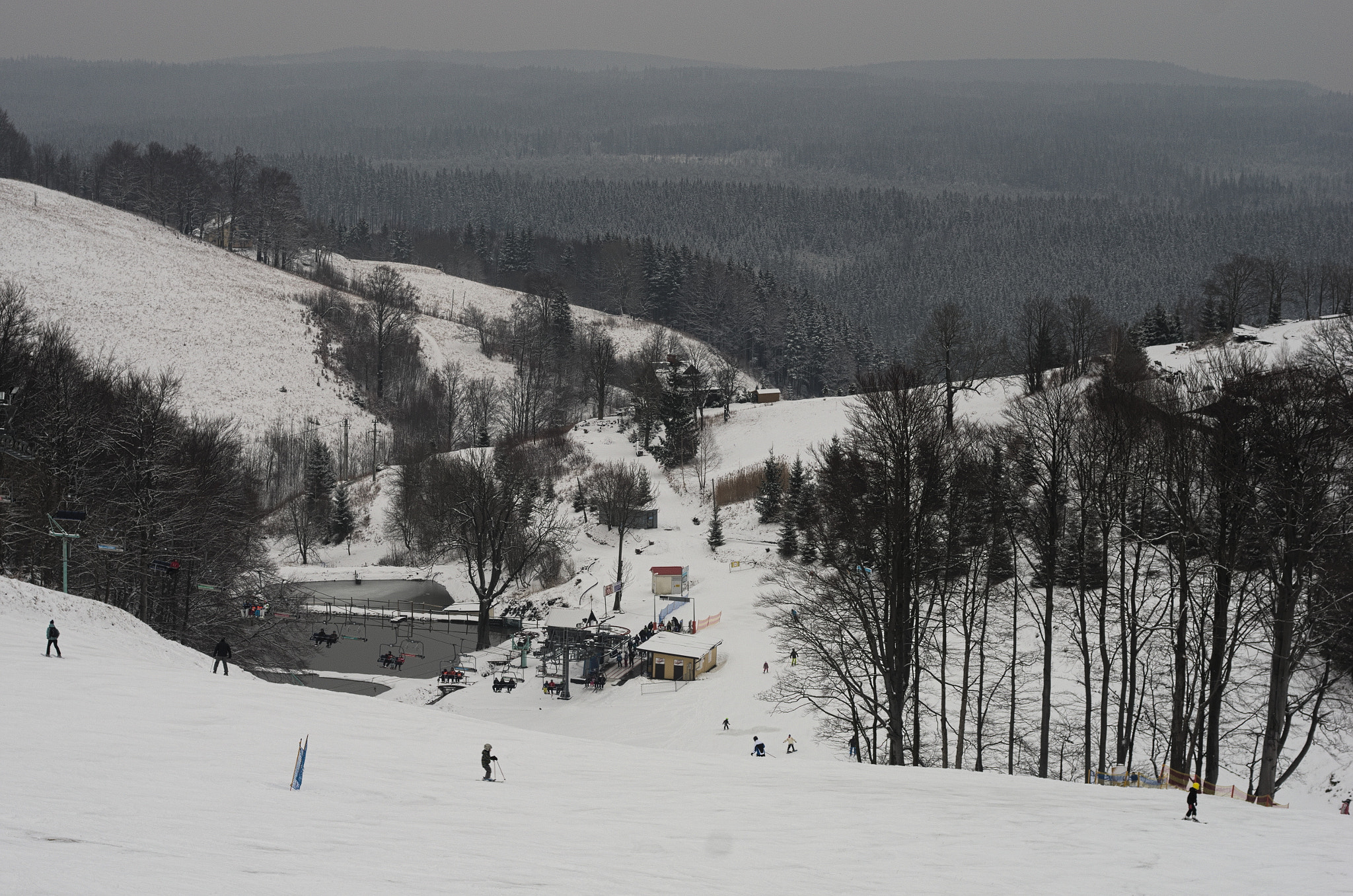 Pentax K-5 + smc PENTAX-FA Macro 50mm F2.8 sample photo. Lower parts of zieleniec and bystrzyckie mountains photography