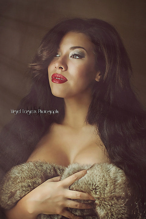 Sigma 50mm F1.4 EX DG HSM sample photo. Glamour photography