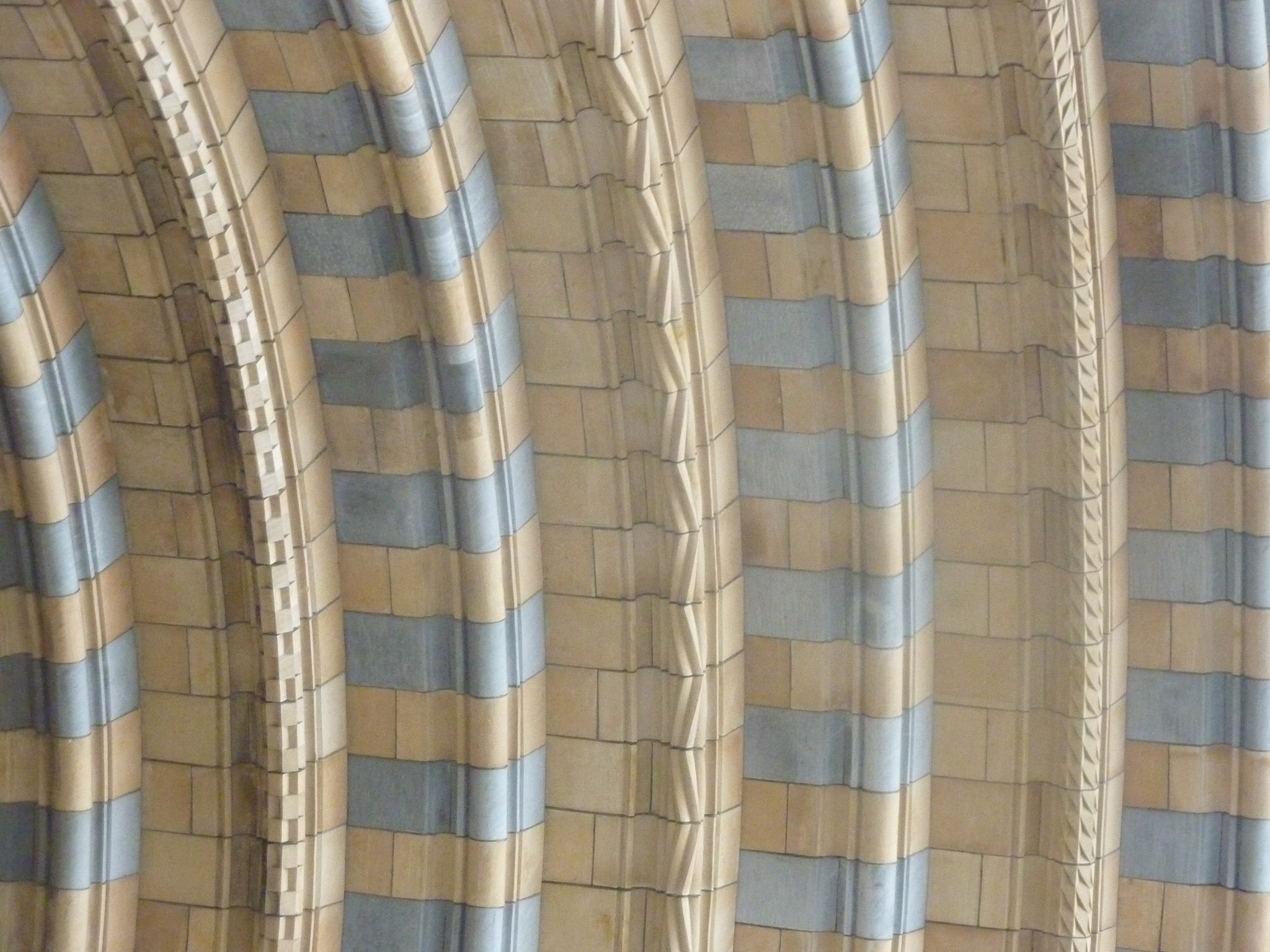Panasonic DMC-ZS3 sample photo. Entering the natural history museum photography