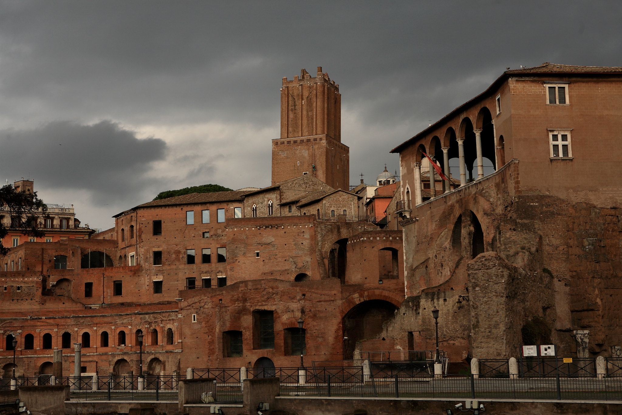 Canon EOS 5D + Canon EF 24-70mm F2.8L USM sample photo. Foro trajano foro romano palatino dic (fotos) photography