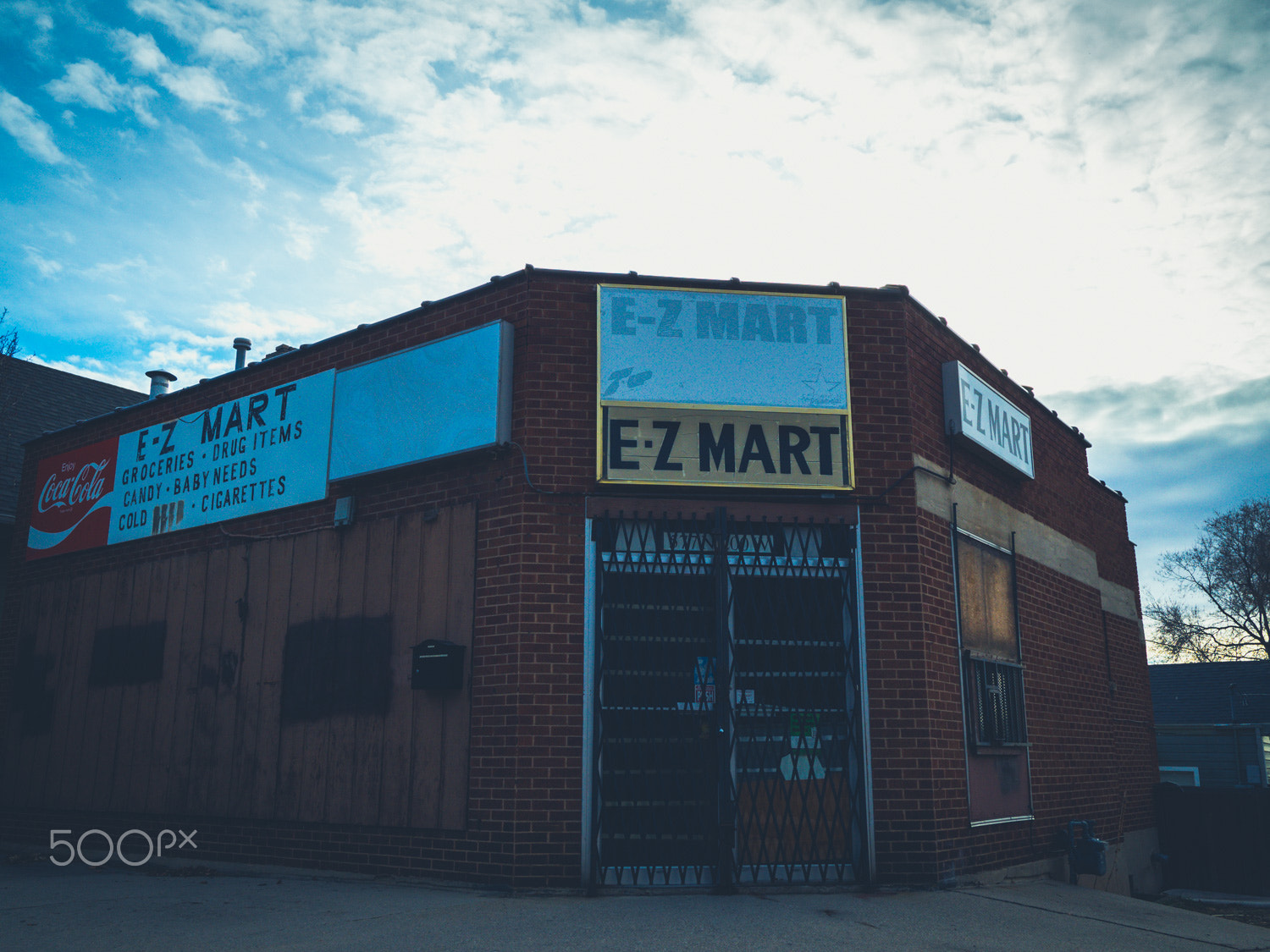 LEICA DG SUMMILUX 15/F1.7 sample photo. Ez photography