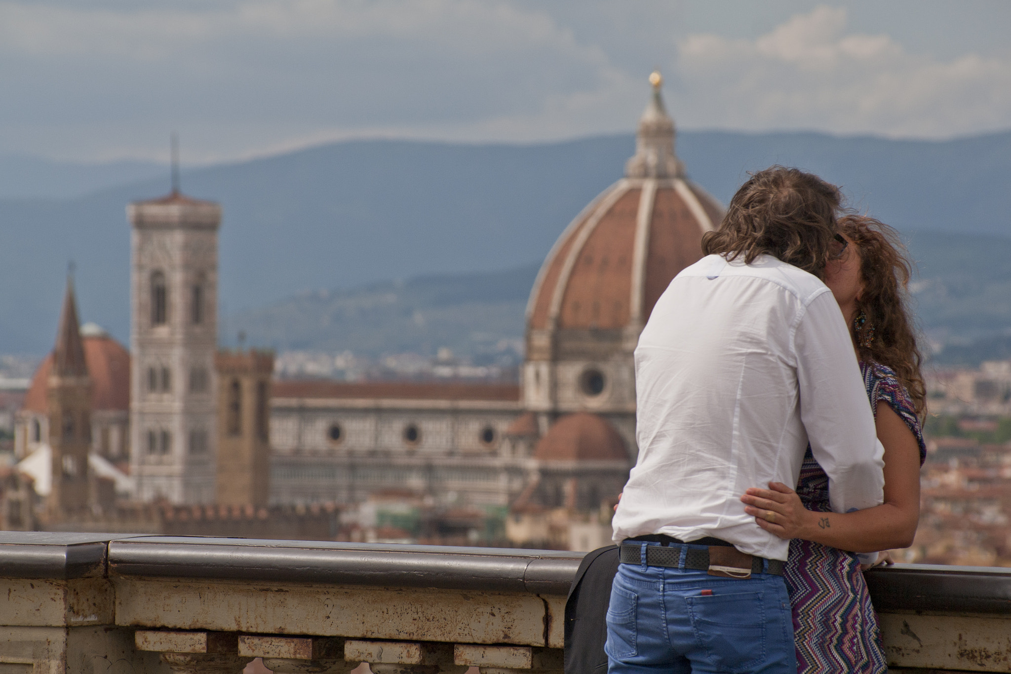 Pentax smc DA* 50-135mm F2.8 ED (IF) SDM sample photo. Love on florence photography