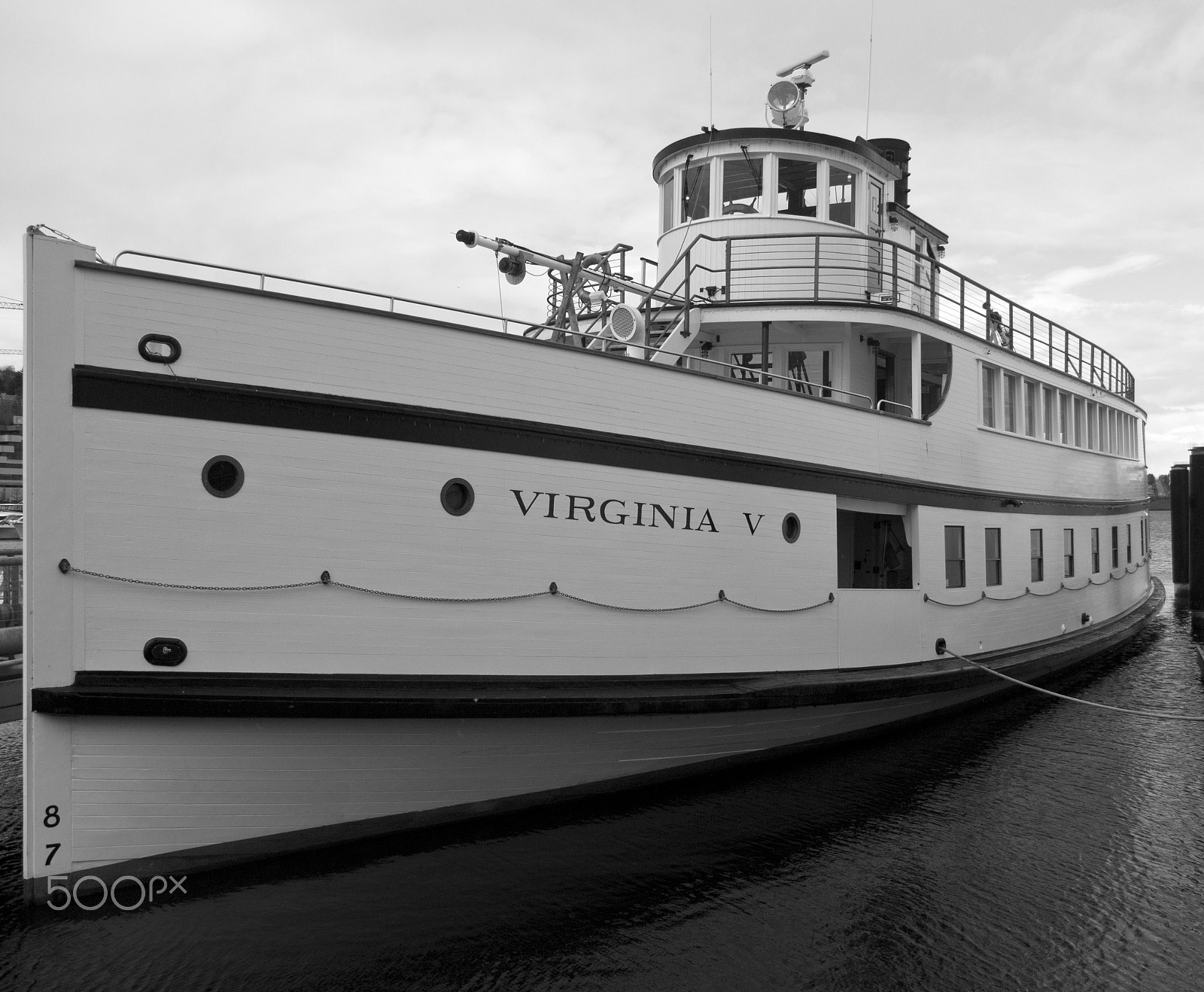 Olympus PEN E-P1 sample photo. Virginia v steamship photography