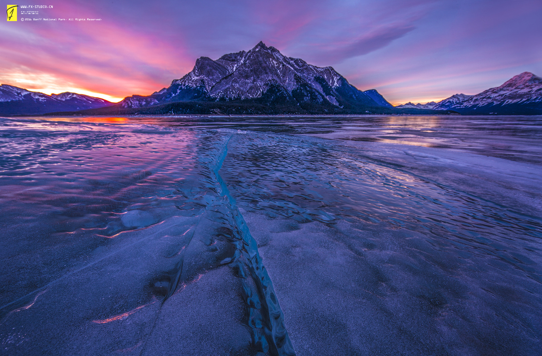 Canon EOS-1D X + Canon TS-E 17mm F4L Tilt-Shift sample photo. Ice lake sunrise photography