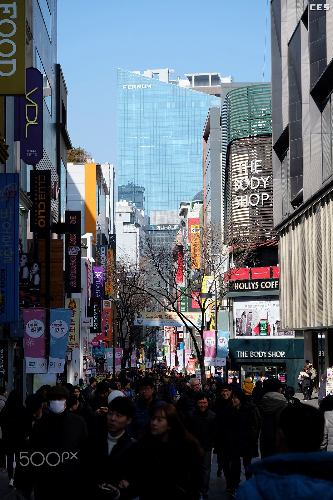 Fujifilm X-A2 + Fujifilm XF 18-55mm F2.8-4 R LM OIS sample photo. Myeong-dong photography