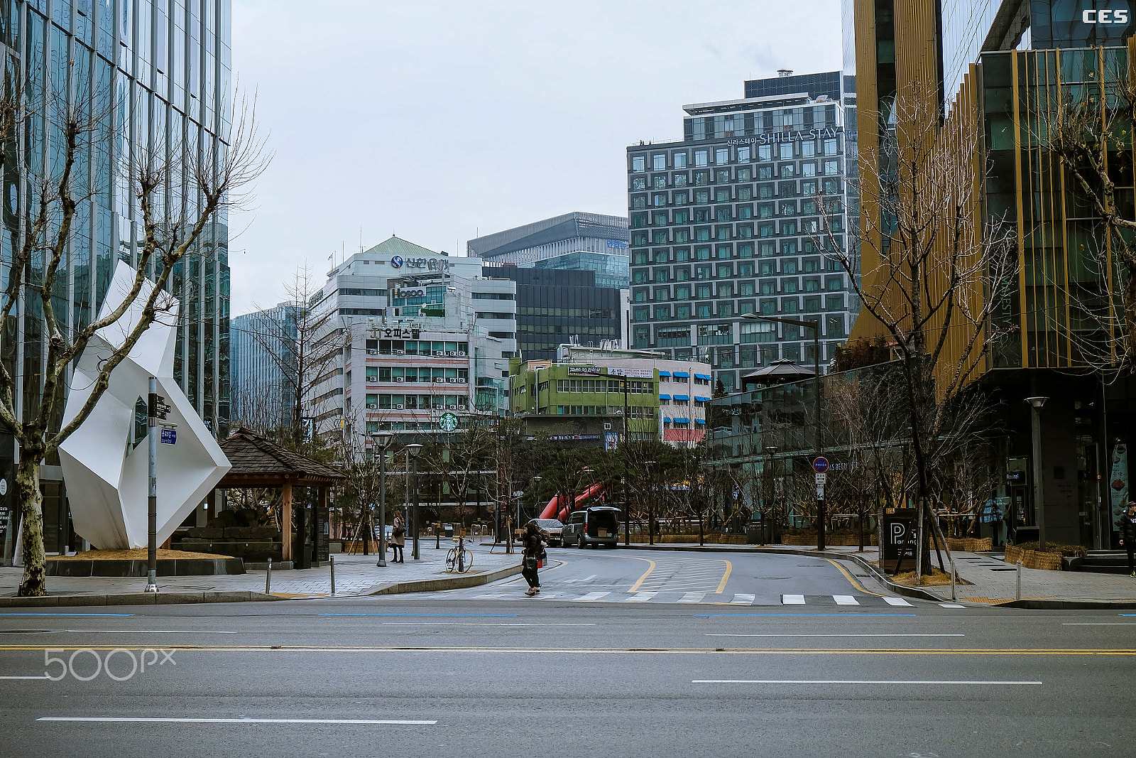 Fujifilm X-A2 + Fujifilm XF 18-55mm F2.8-4 R LM OIS sample photo. Jongno photography