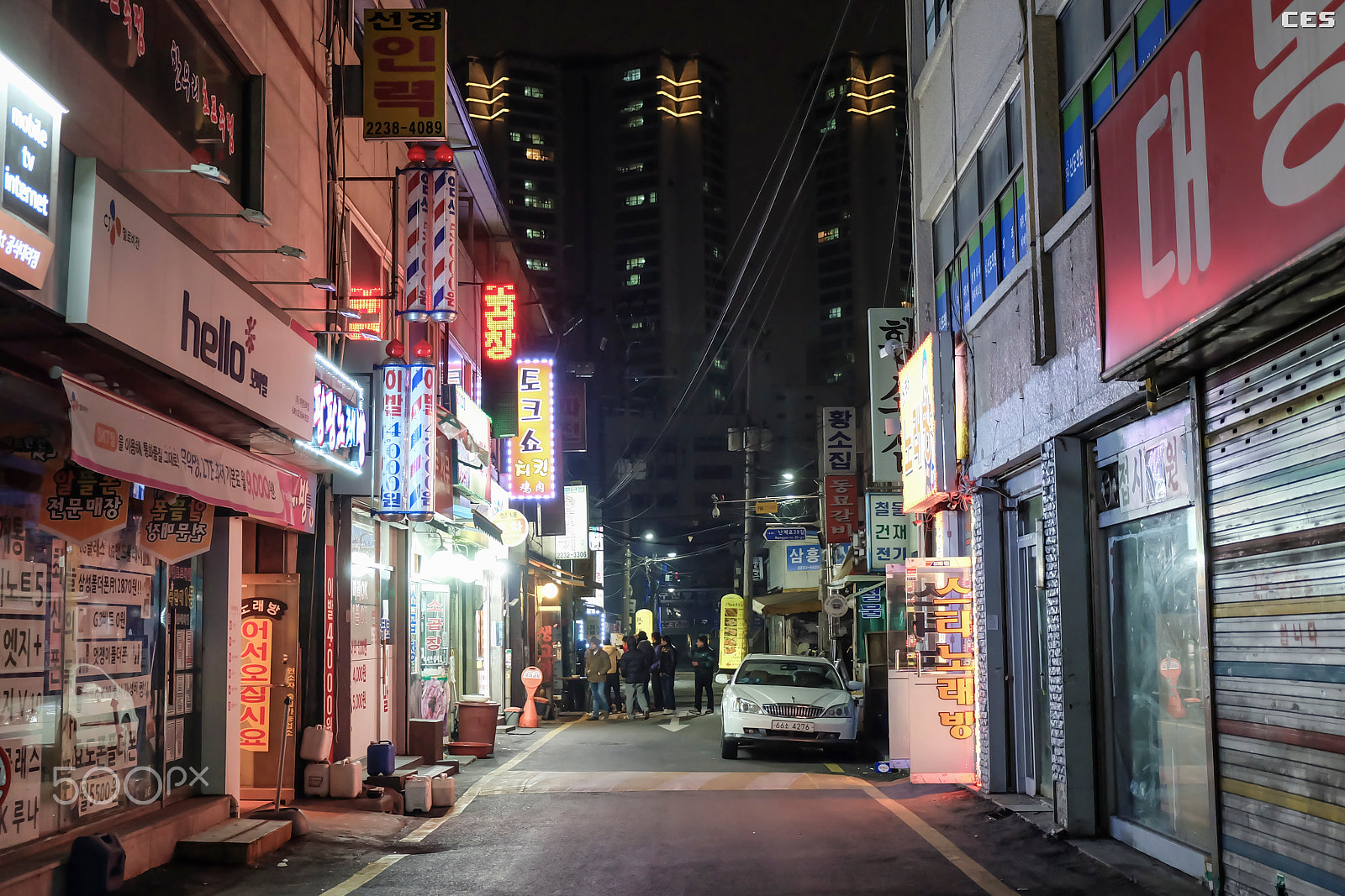 Fujifilm X-A2 + Fujifilm XF 18-55mm F2.8-4 R LM OIS sample photo. Common street photography