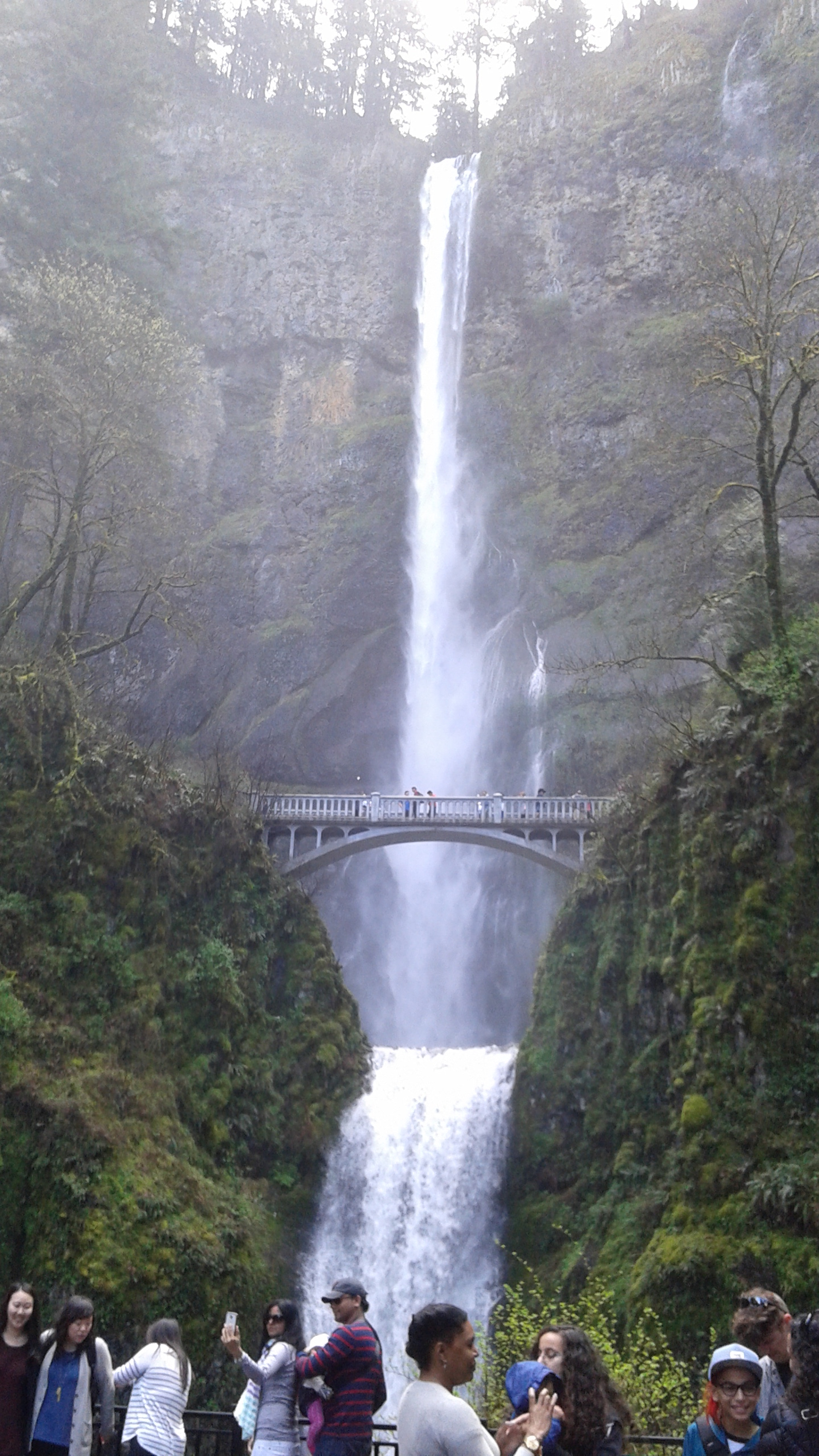 Samsung Galaxy Avant sample photo. Multnomah fall  photography