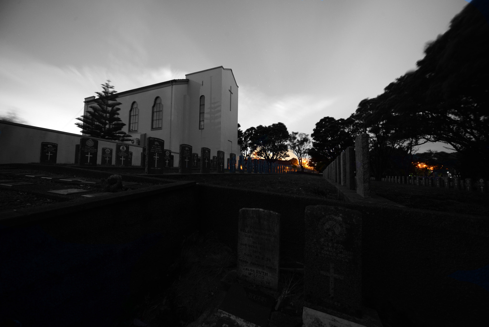 Sigma 12-24mm F4.5-5.6 EX DG Aspherical HSM sample photo. Sunset cemetery photography