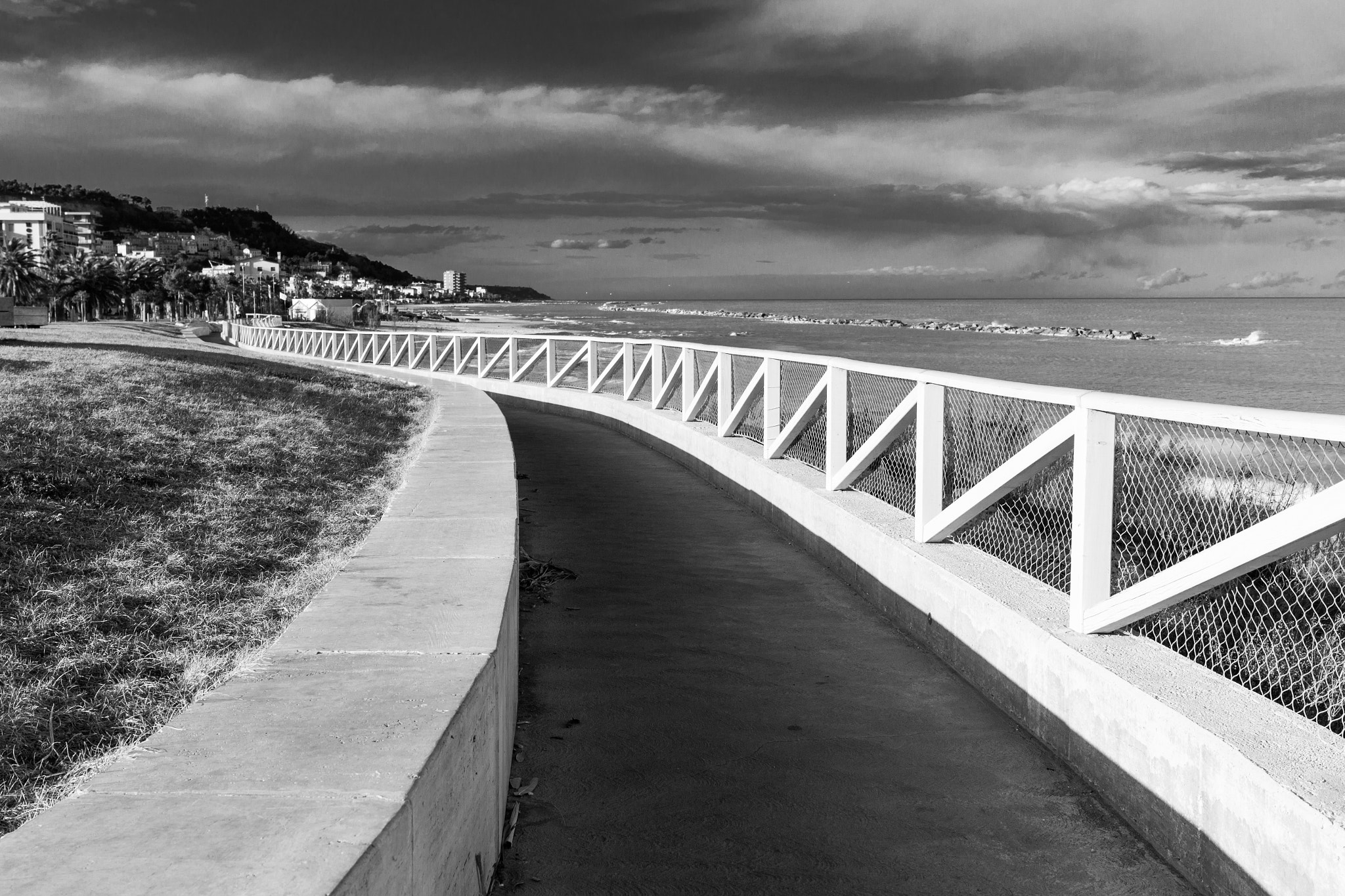 Canon EF 24-70mm F4L IS USM sample photo. Il mare photography