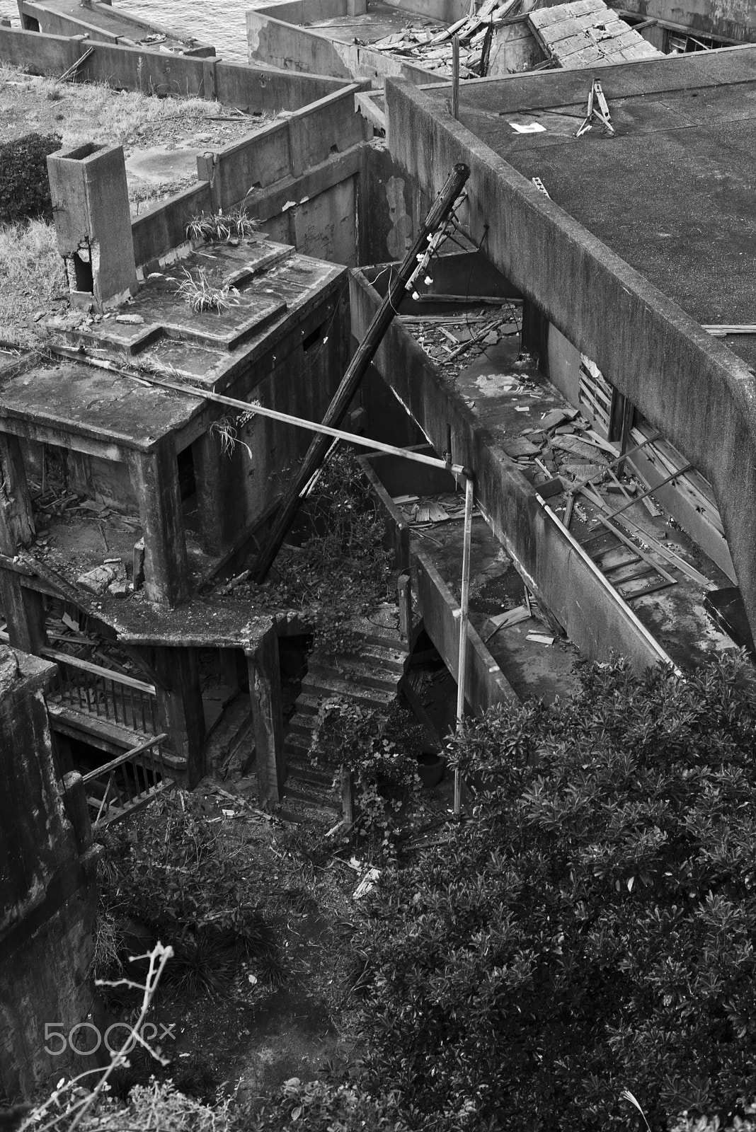 Nikon AF DX Fisheye-Nikkor 10.5mm F2.8G ED sample photo. Island ruin in japan - hashima island 05 photography
