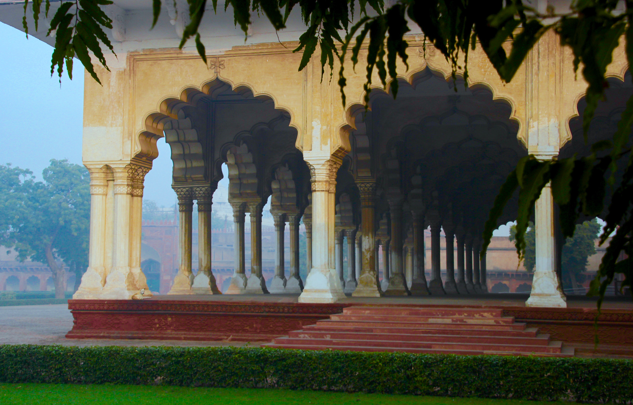 Sigma 18-125mm F3.8-5.6 DC OS HSM sample photo. Recession.  agra fort, india photography
