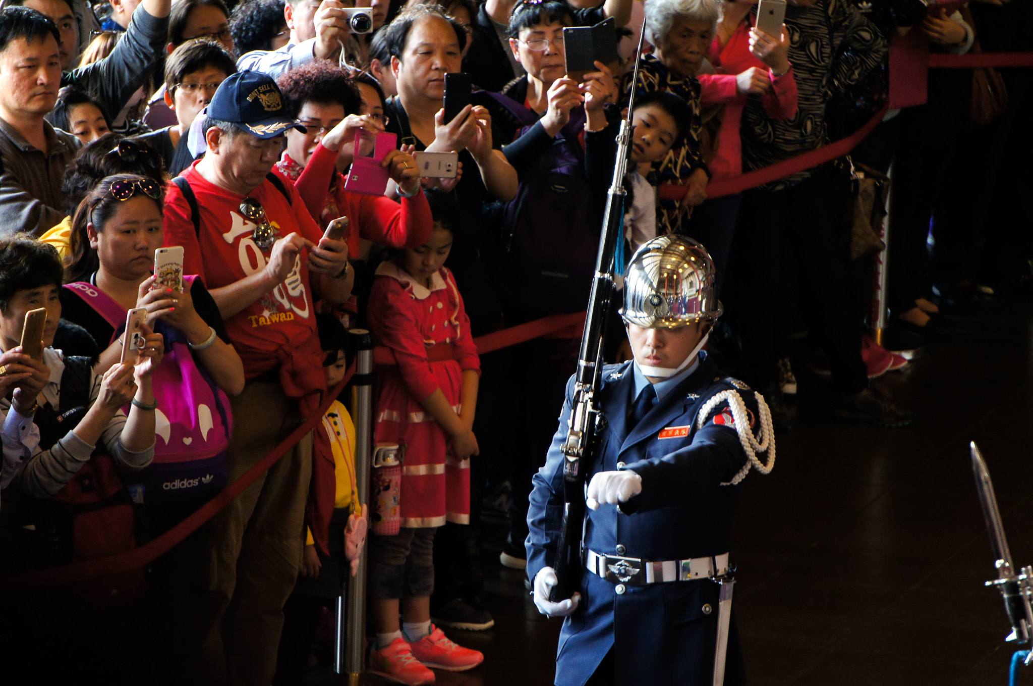 Sony Alpha NEX-C3 + Sony E 55-210mm F4.5-6.3 OSS sample photo. Honor guards 10 photography