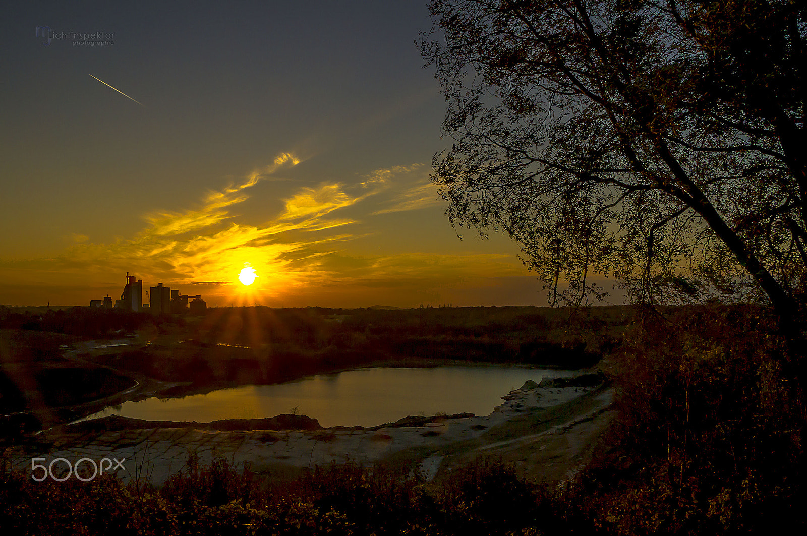 Sony DT 18-250mm F3.5-6.3 sample photo. Beckum - sunset photography