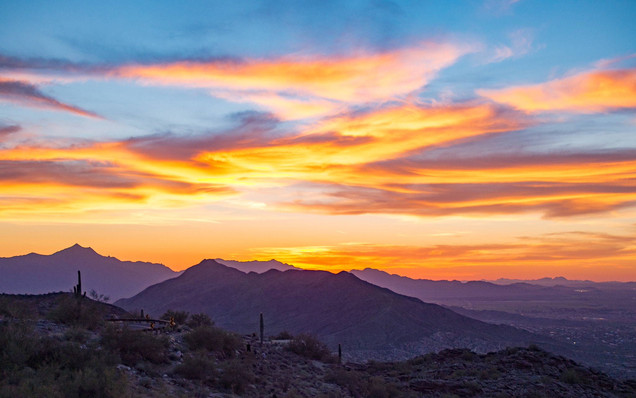 Olympus OM-D E-M5 + LUMIX G 25/F1.7 sample photo. South mountain sunset 2/27 photography