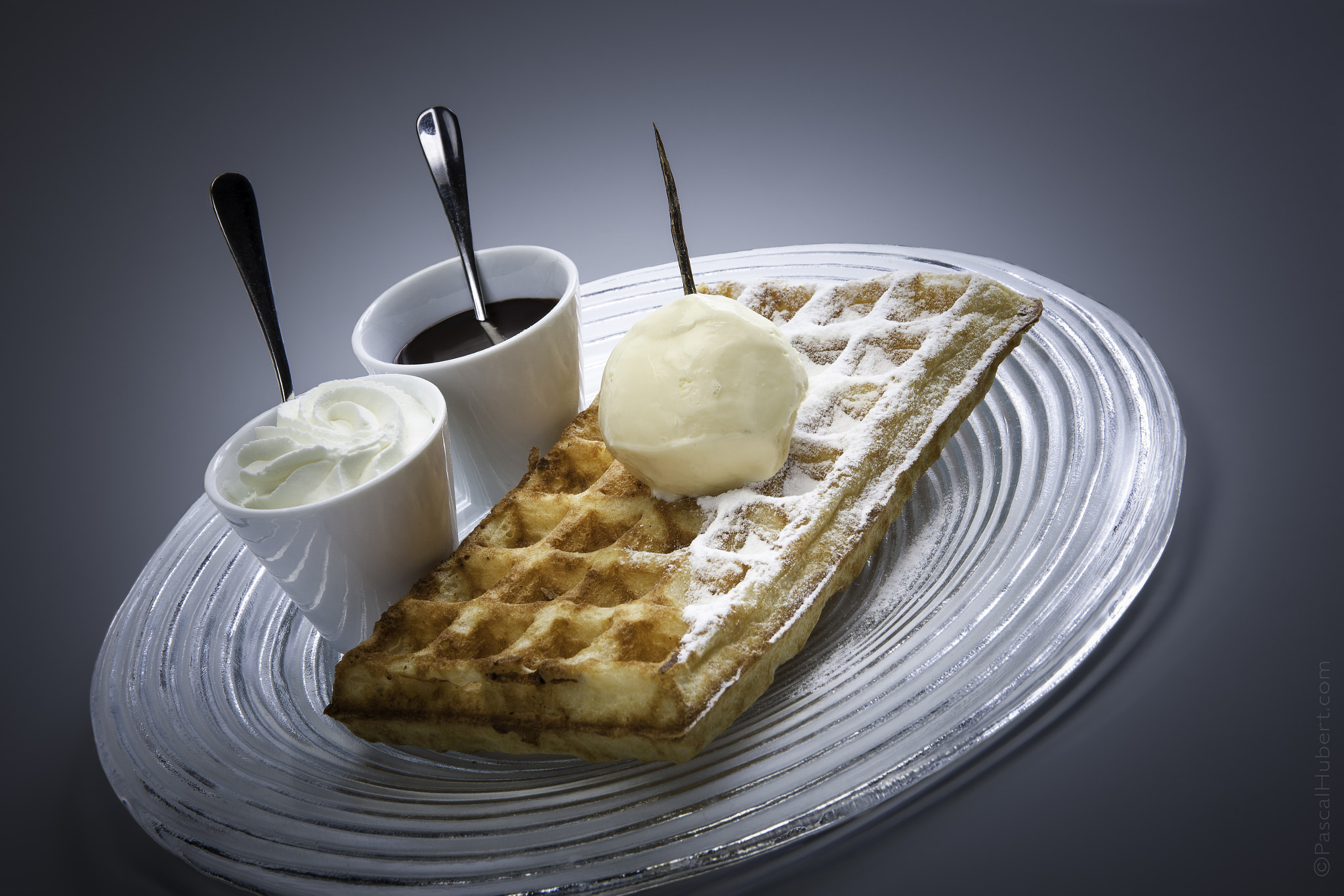Canon EOS-1Ds Mark III sample photo. La gaufre de bruxelles photography