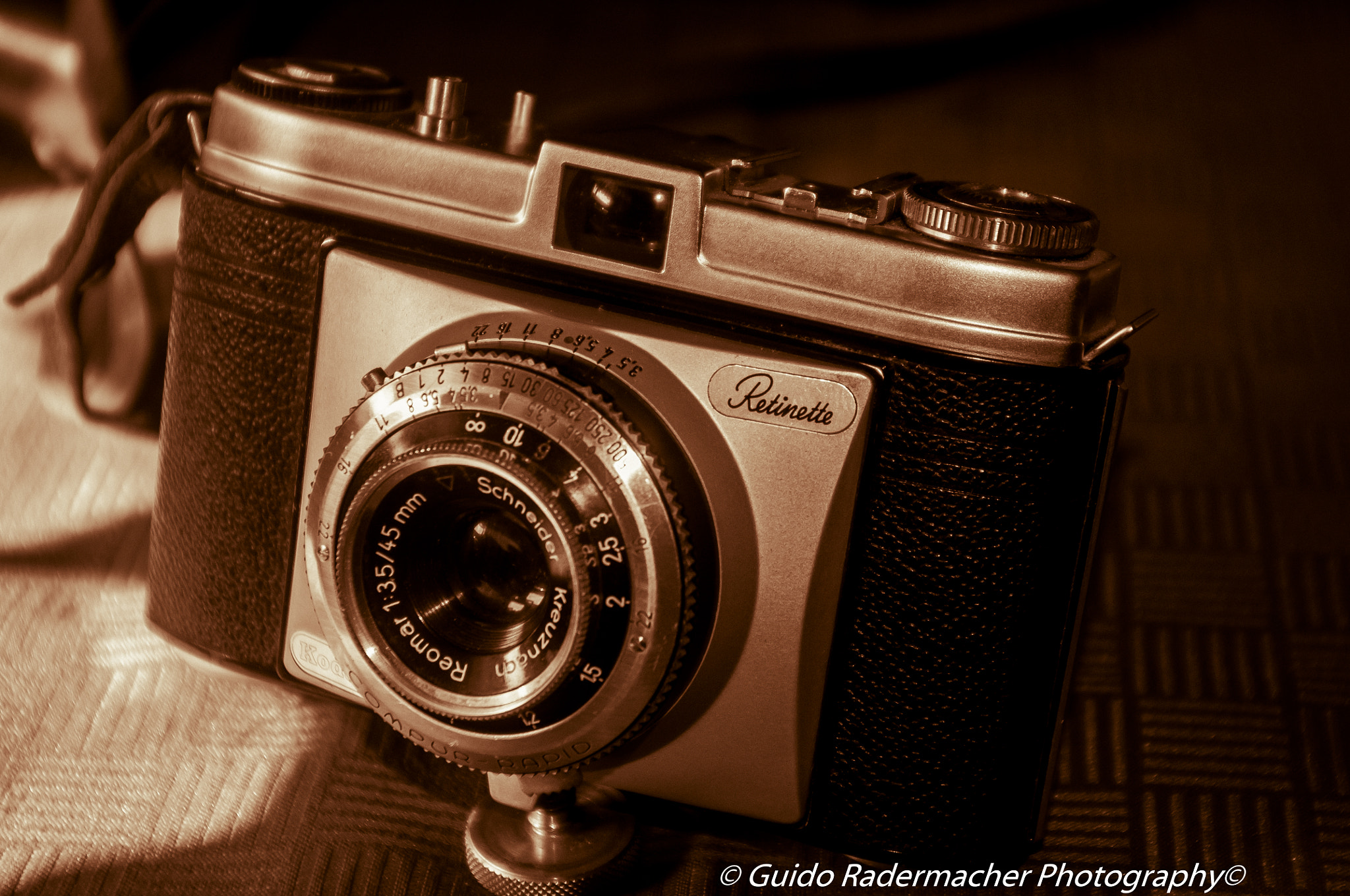 Pentax K-x sample photo. Camera photography
