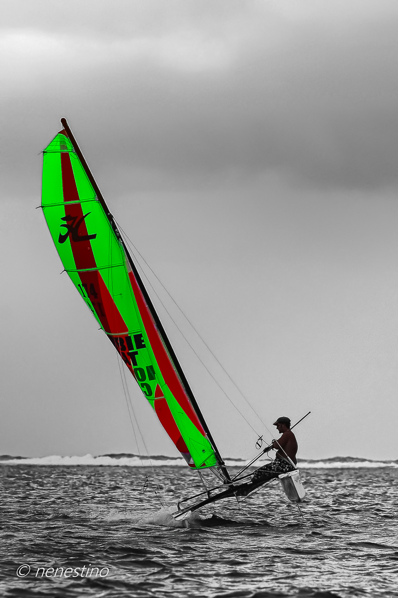 Nikon D70 + Nikon AF Nikkor 180mm F2.8D ED-IF sample photo. Windsurf photography