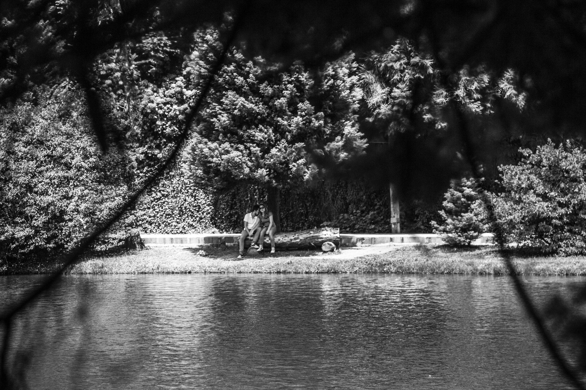 Canon EOS 650D (EOS Rebel T4i / EOS Kiss X6i) sample photo. Love at lake photography