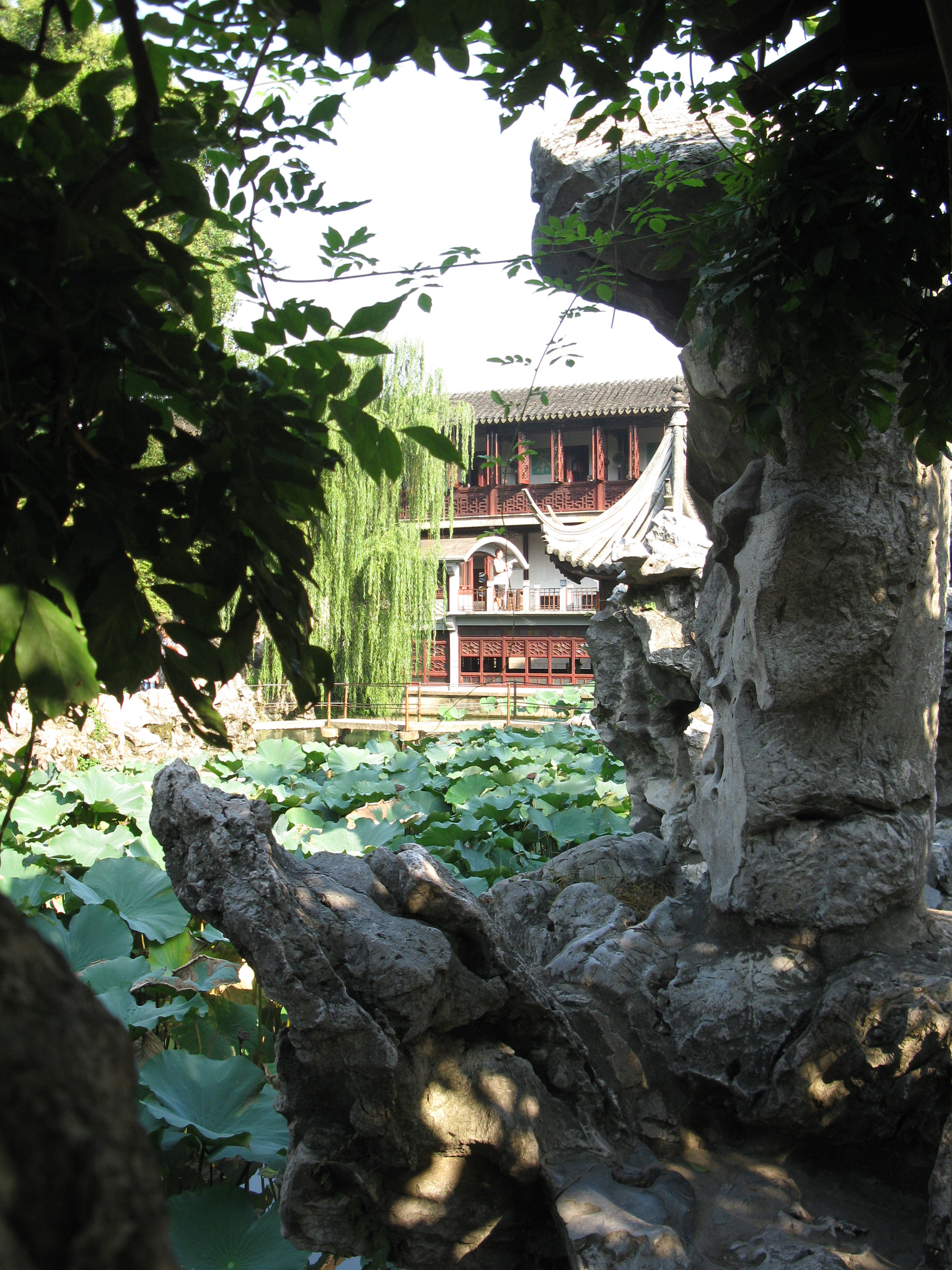 Canon PowerShot A2000 IS sample photo. 江南园林 photography